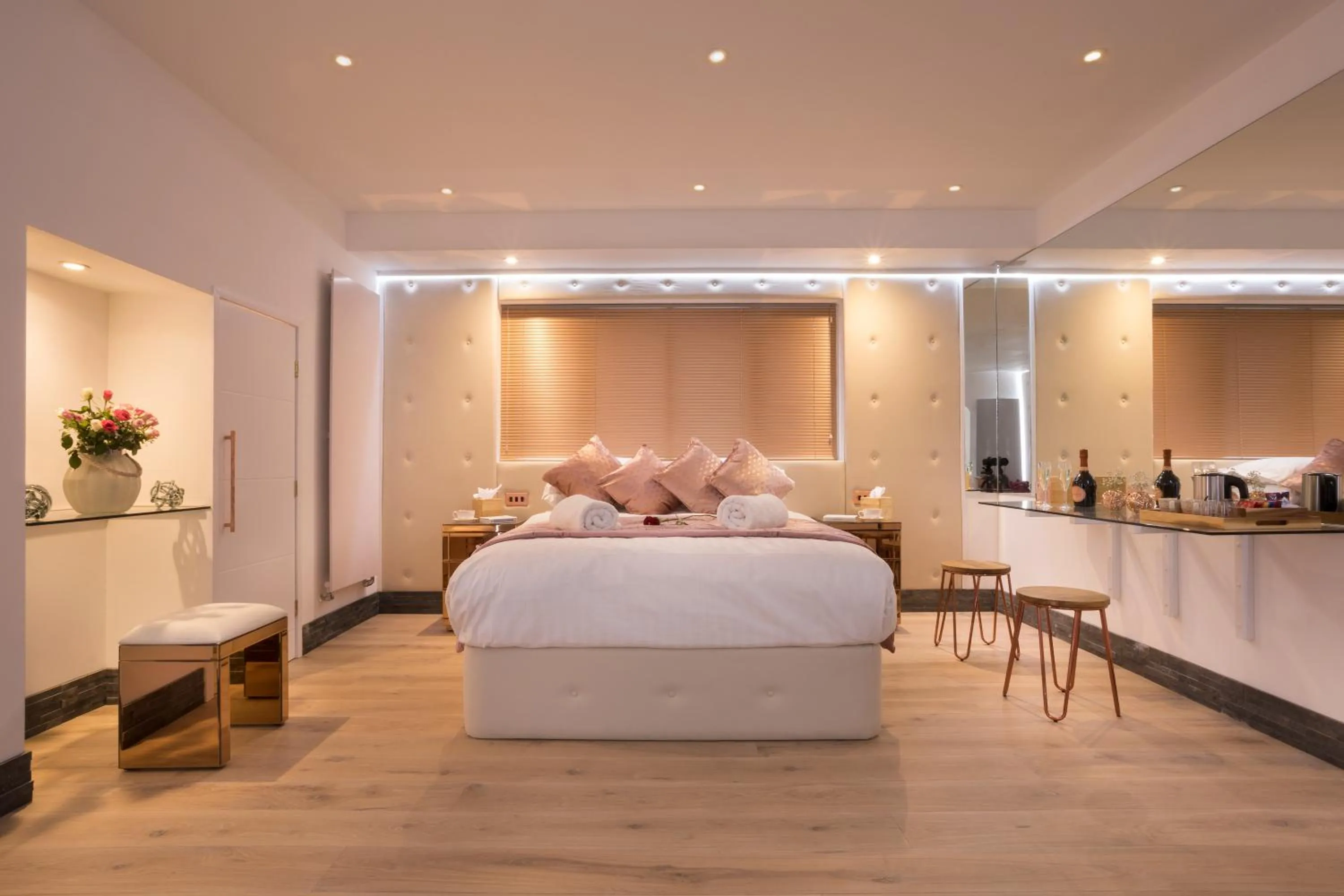 Bed in Aphrodites Group - Luxury Hot Tub Suites in Central Lake District!