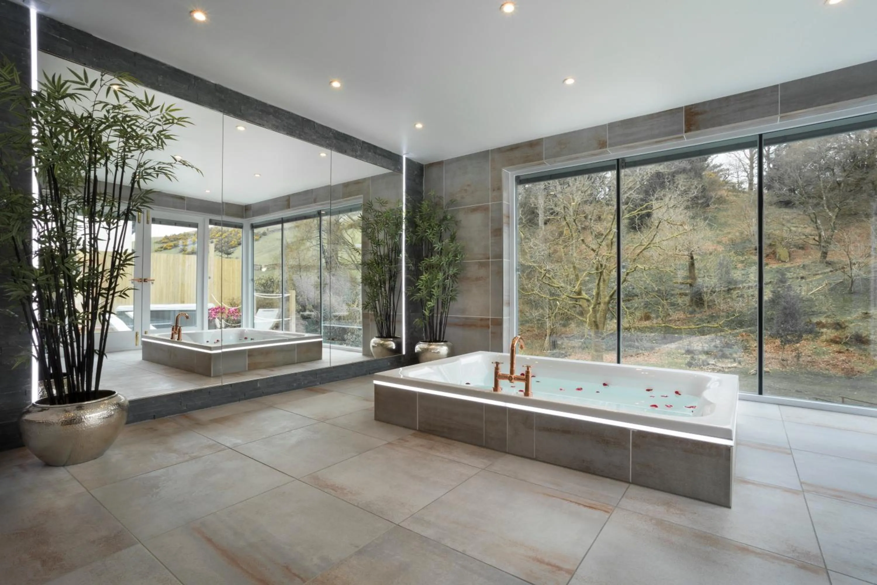 Aphrodites Group - Luxury Hot Tub Suites in Central Lake District!