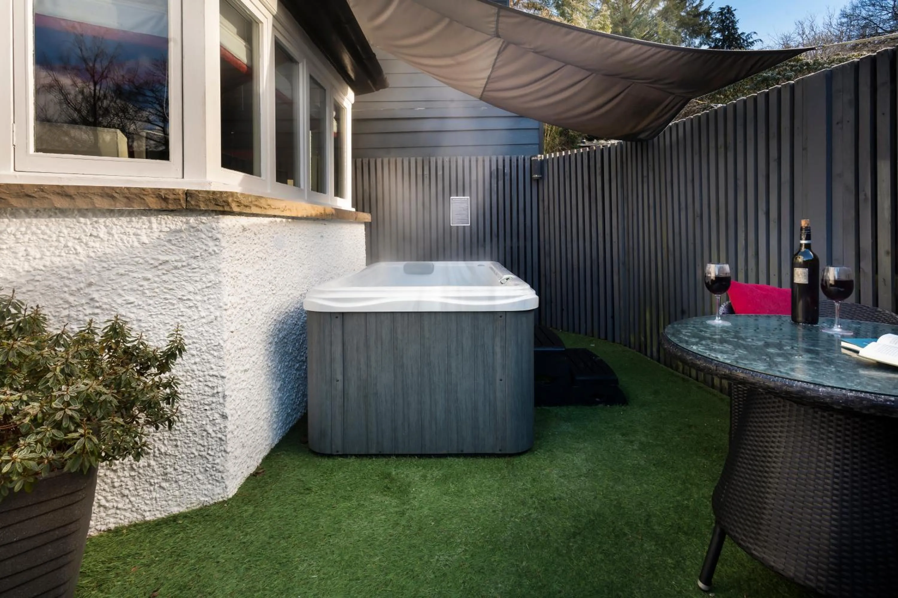 Aphrodites Group - Luxury Hot Tub Suites in Central Lake District!