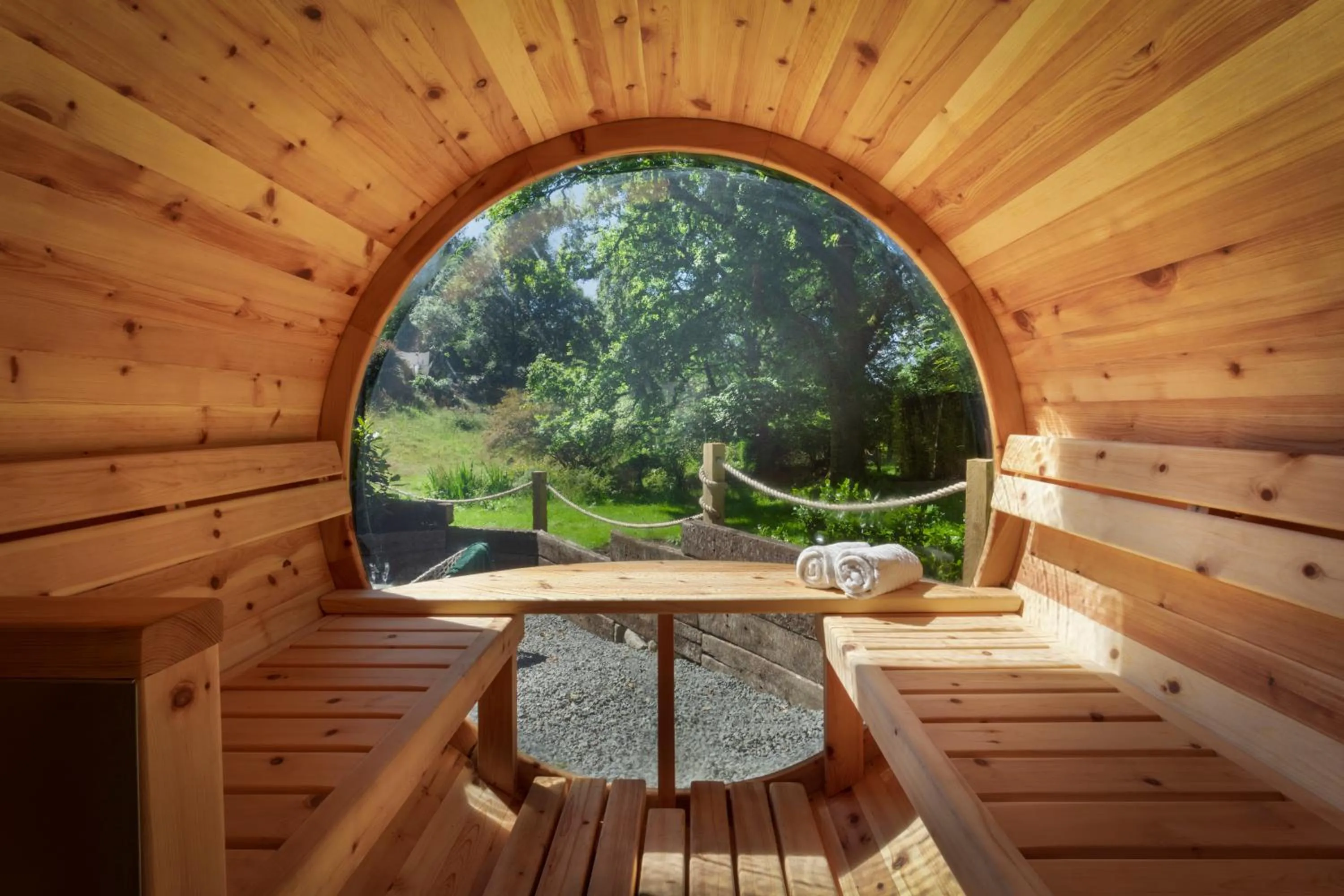 Aphrodites Group - Luxury Hot Tub Suites in Central Lake District!