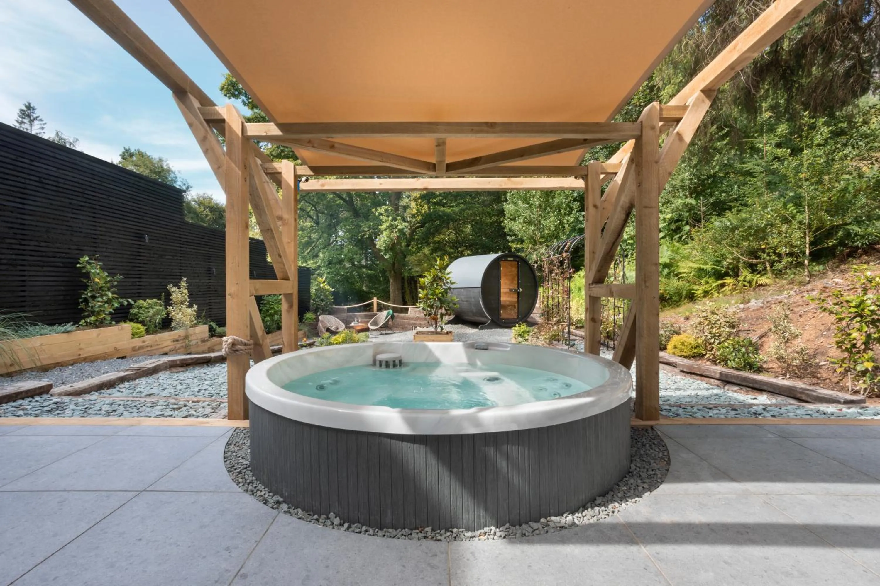 Aphrodites Group - Luxury Hot Tub Suites in Central Lake District!