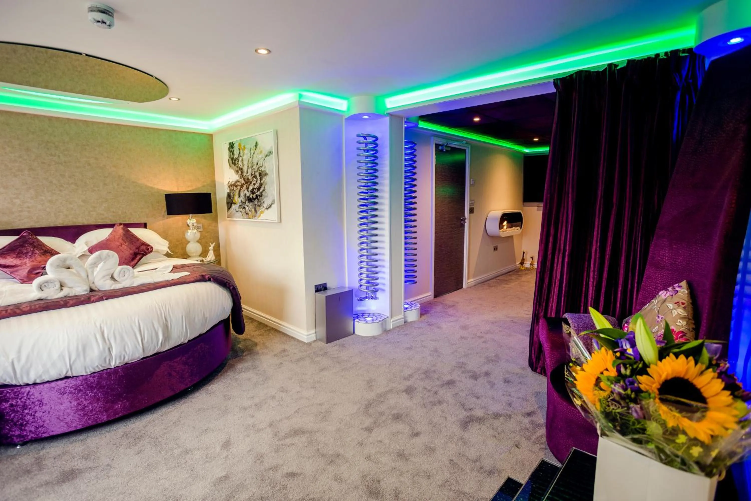 Bed in Aphrodites Group - Luxury Hot Tub Suites in Central Lake District!