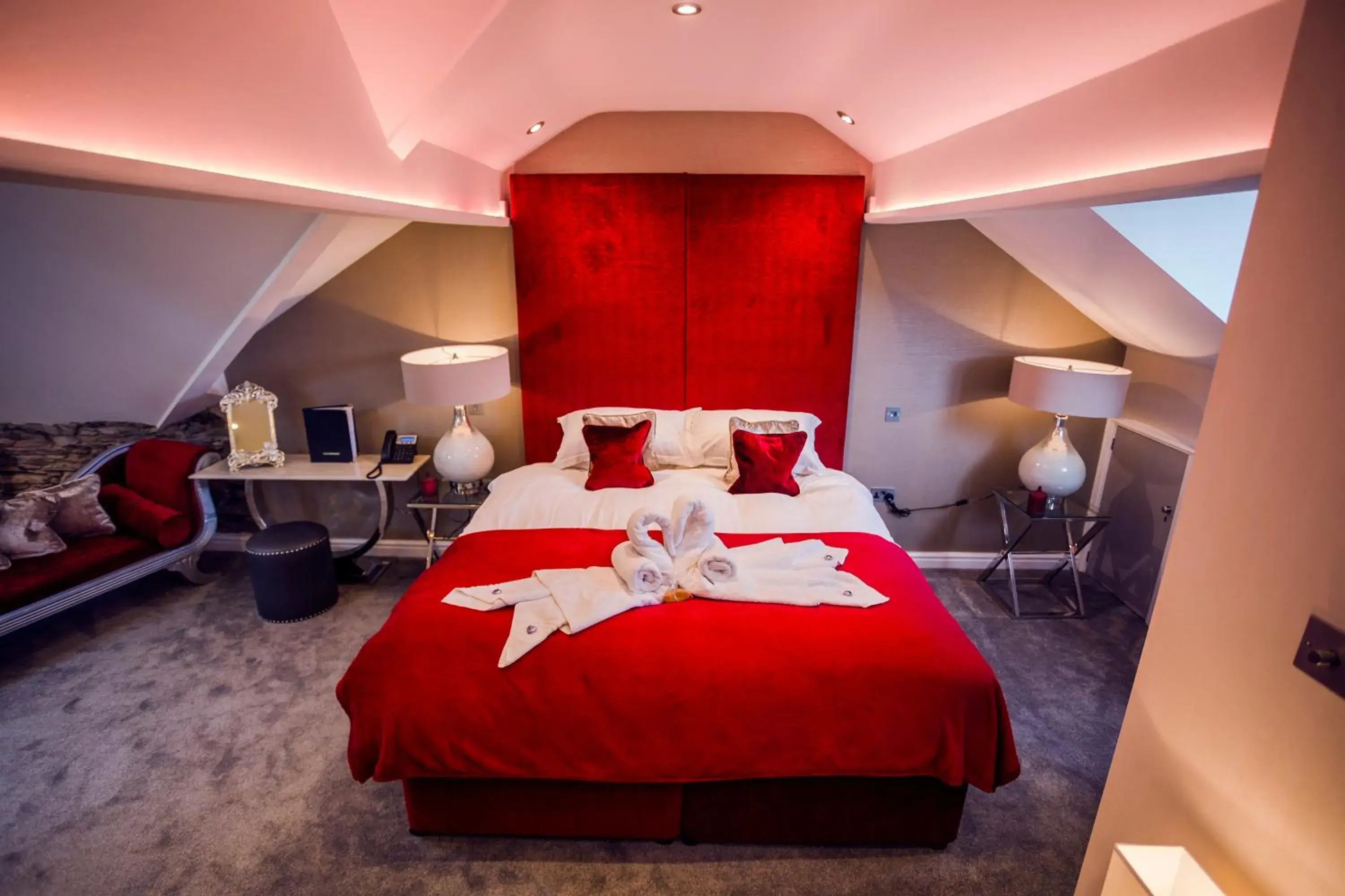 Executive Suite with Spa Bath in Aphrodites Group - Luxury Hot Tub Suites in Central Lake District! Executive Suite with Spa Bath in Aphrodites Group - Luxury Hot Tub Suites in Central Lake District!