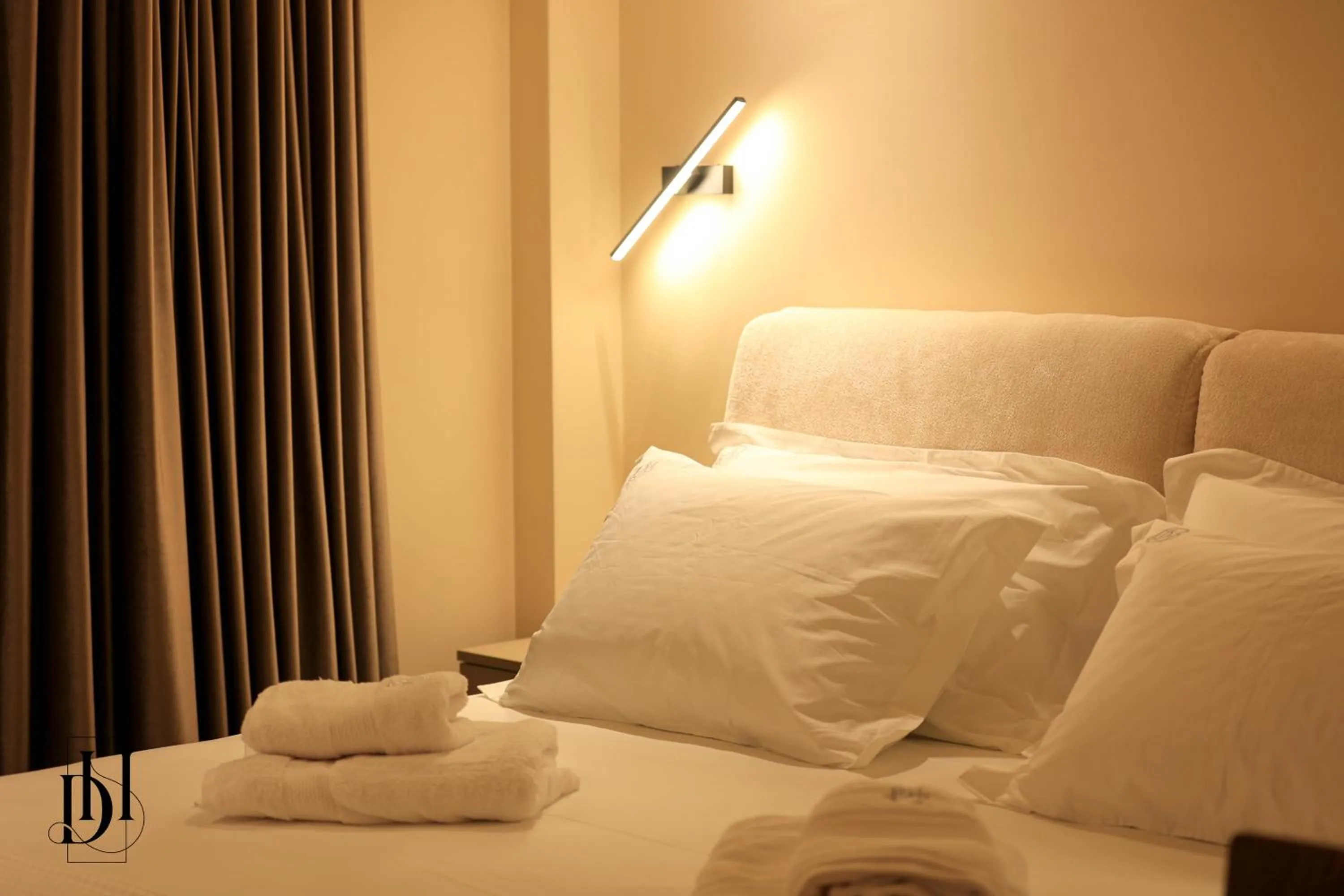 View (from property/room), Bed in DeHa Rooms & Apartments