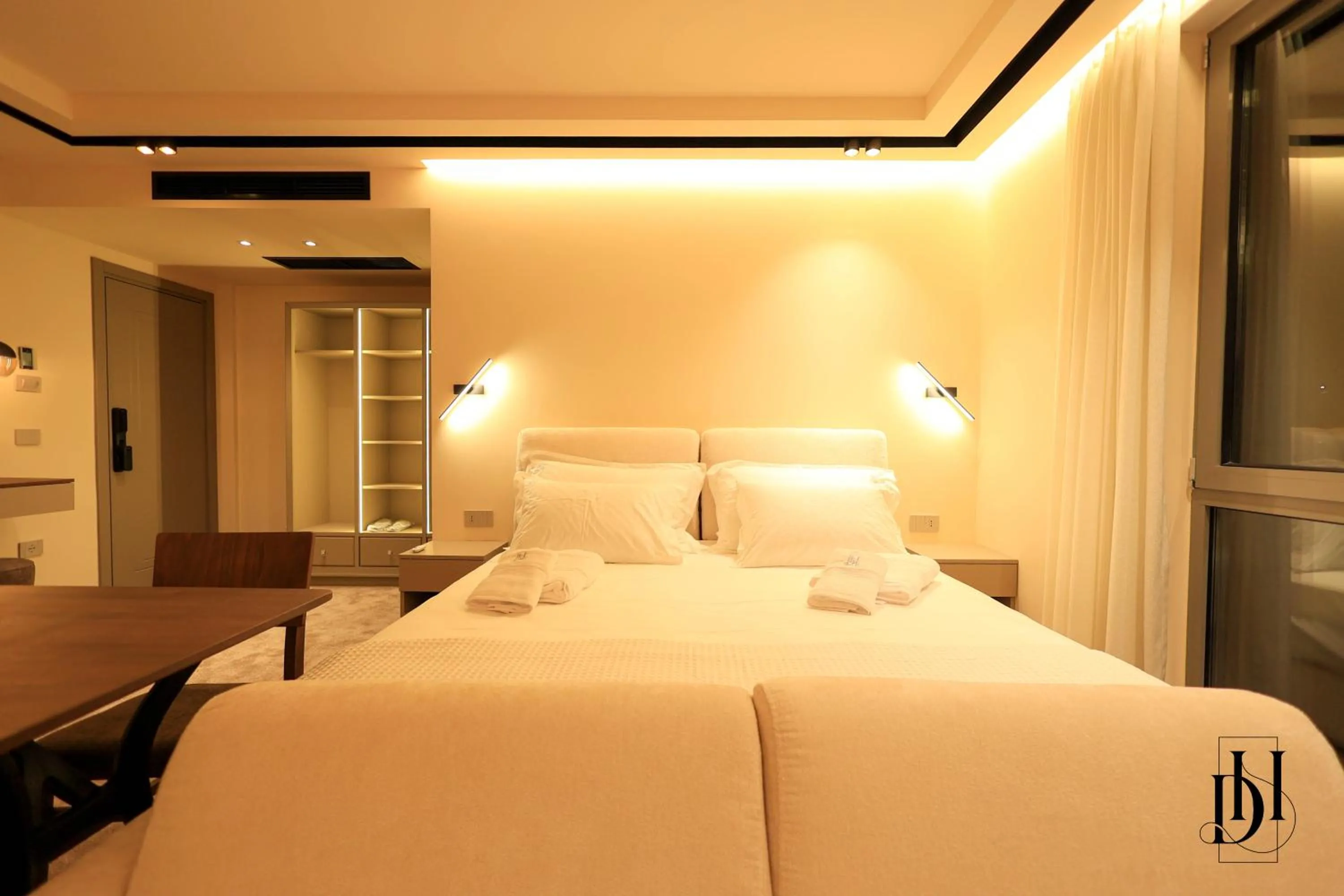 Bed in DeHa Rooms & Apartments