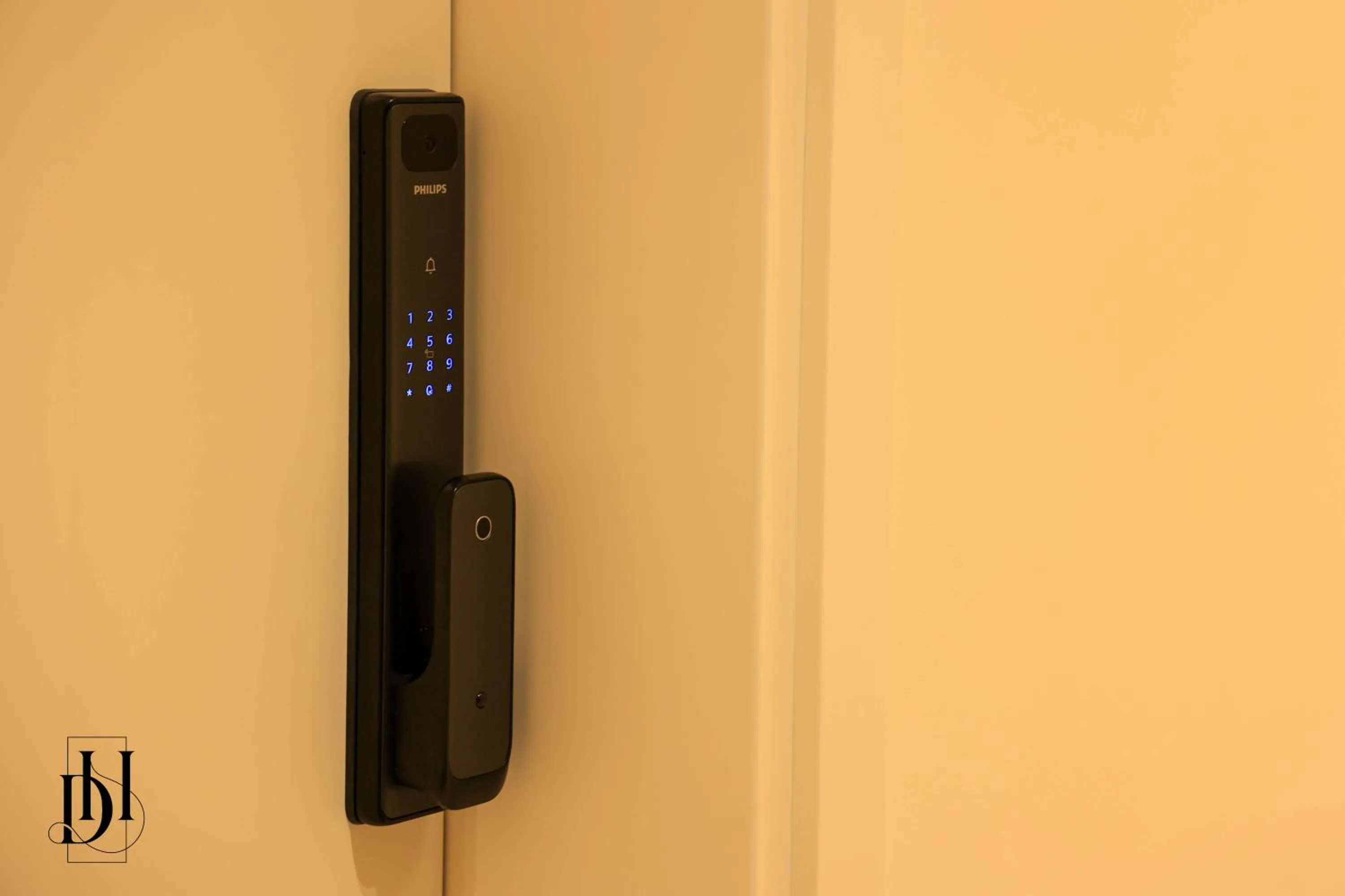 locker in DeHa Rooms & Apartments