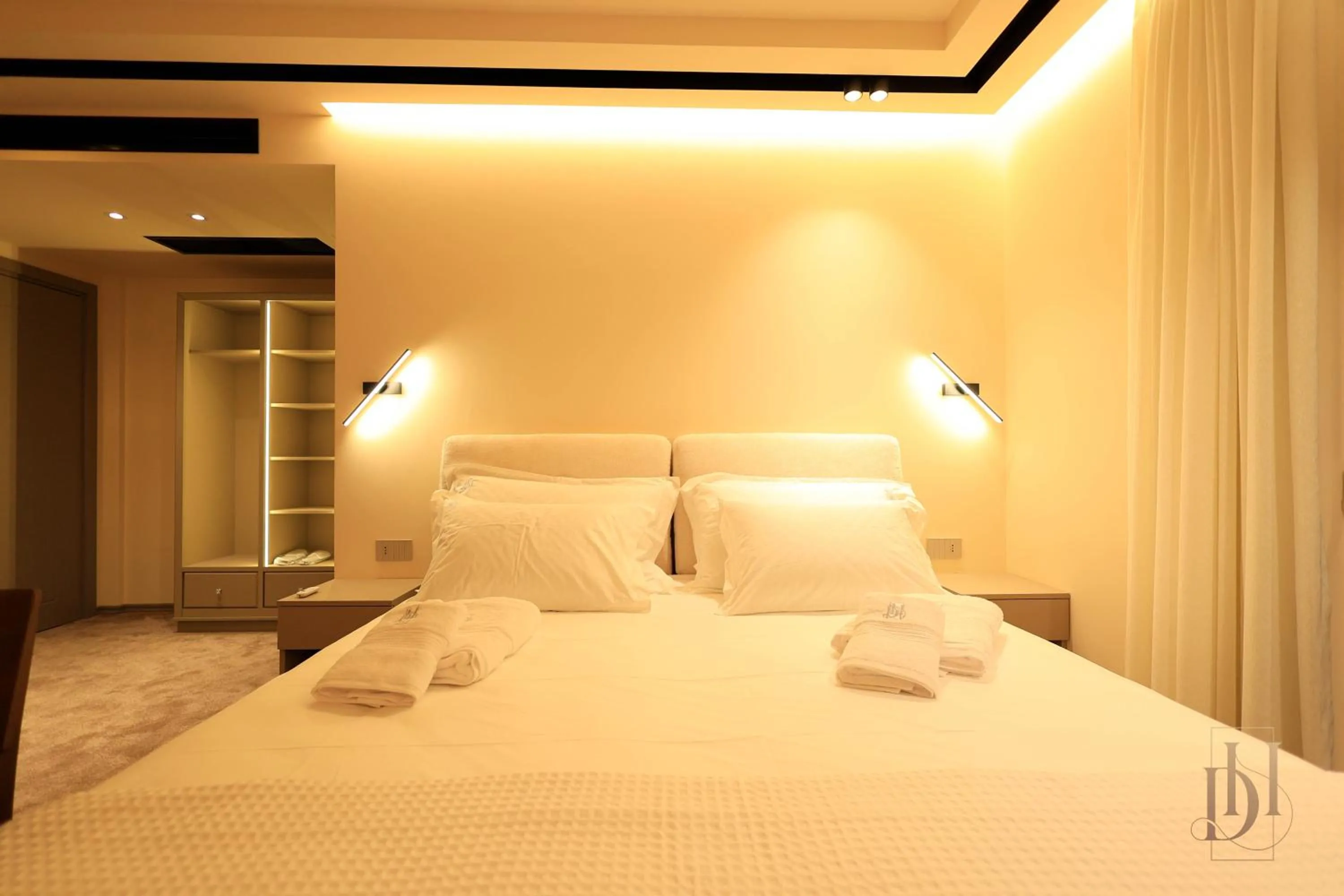 Bed in DeHa Rooms & Apartments