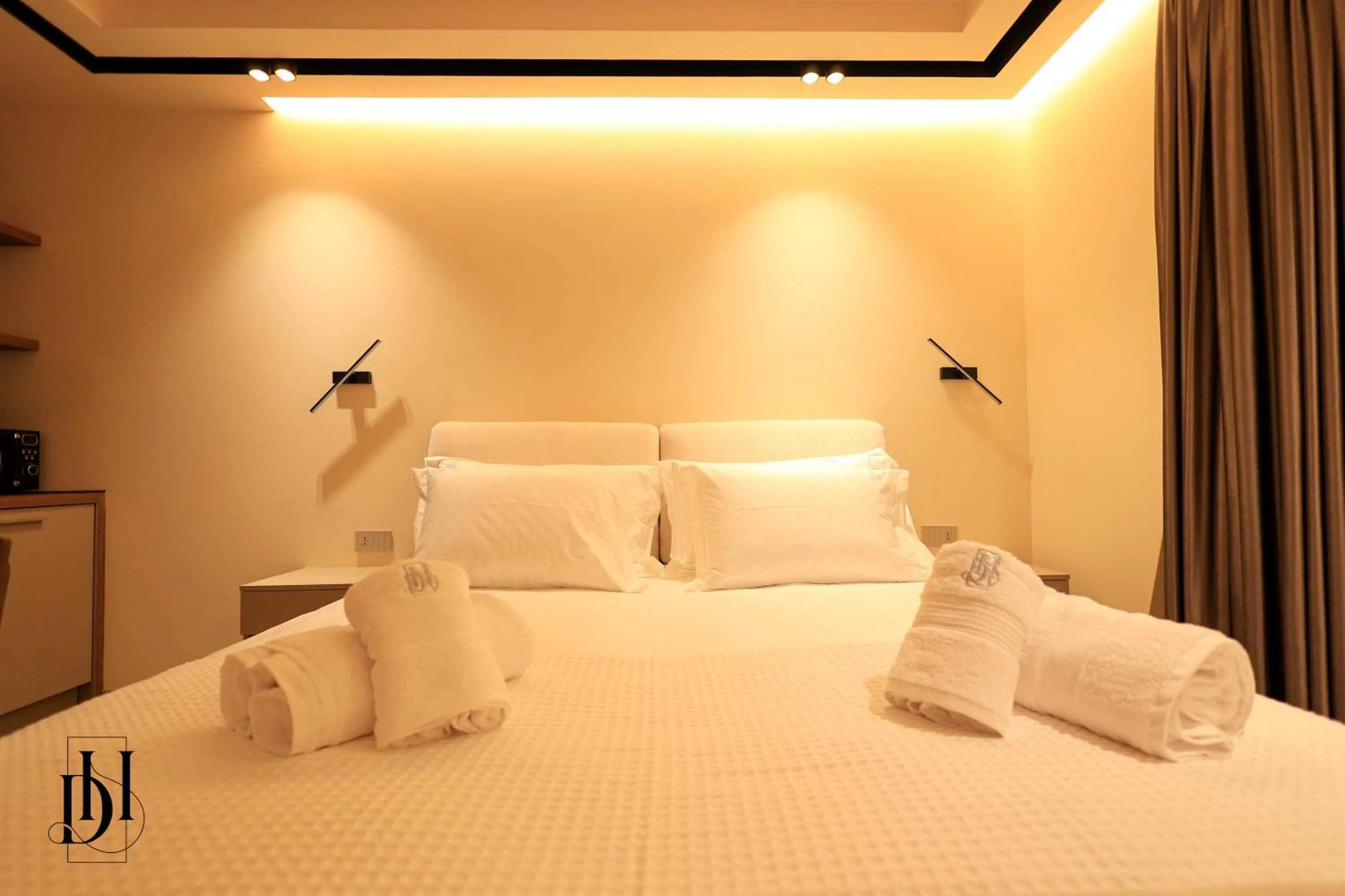 Bed in DeHa Rooms & Apartments