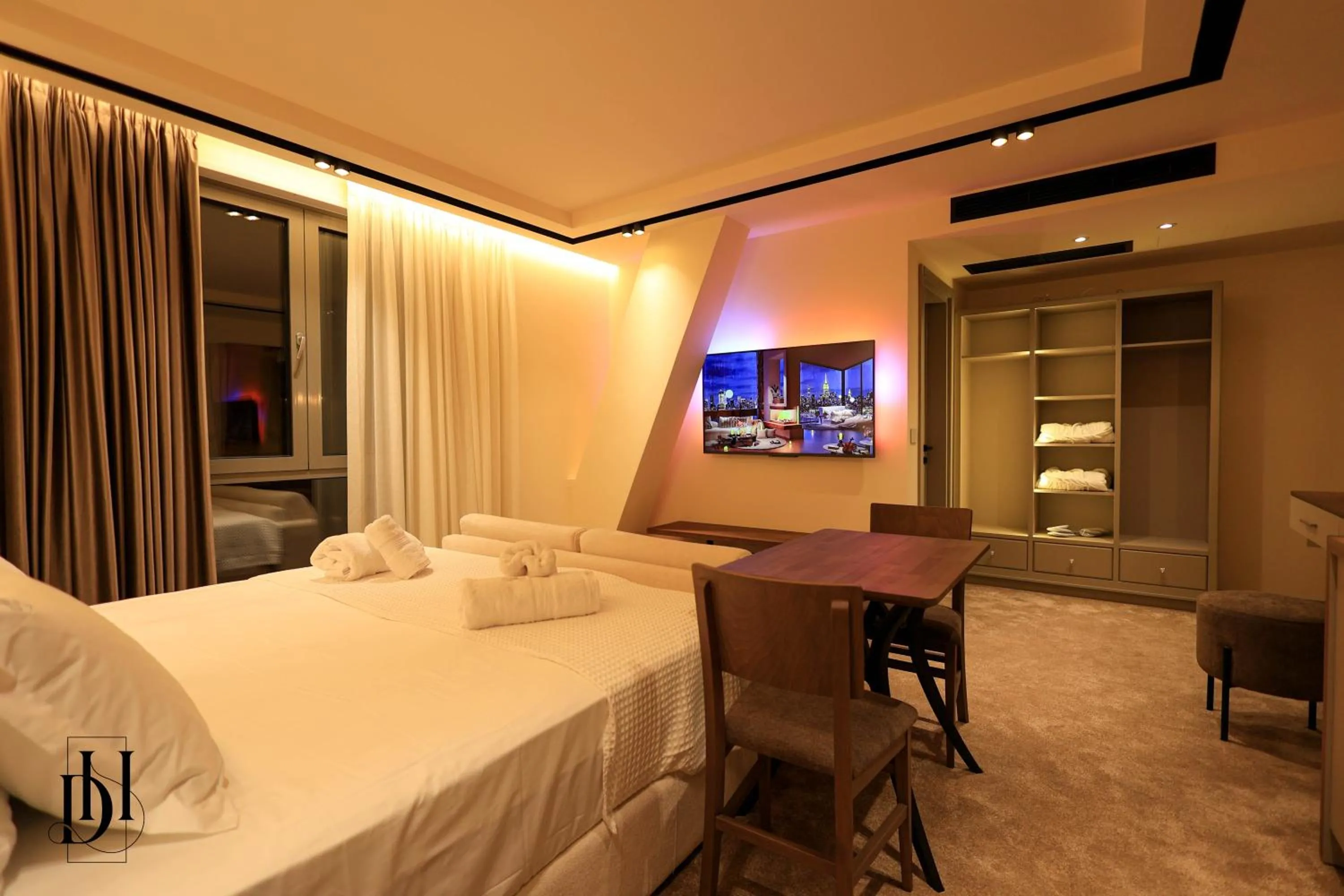 Bed in DeHa Rooms & Apartments