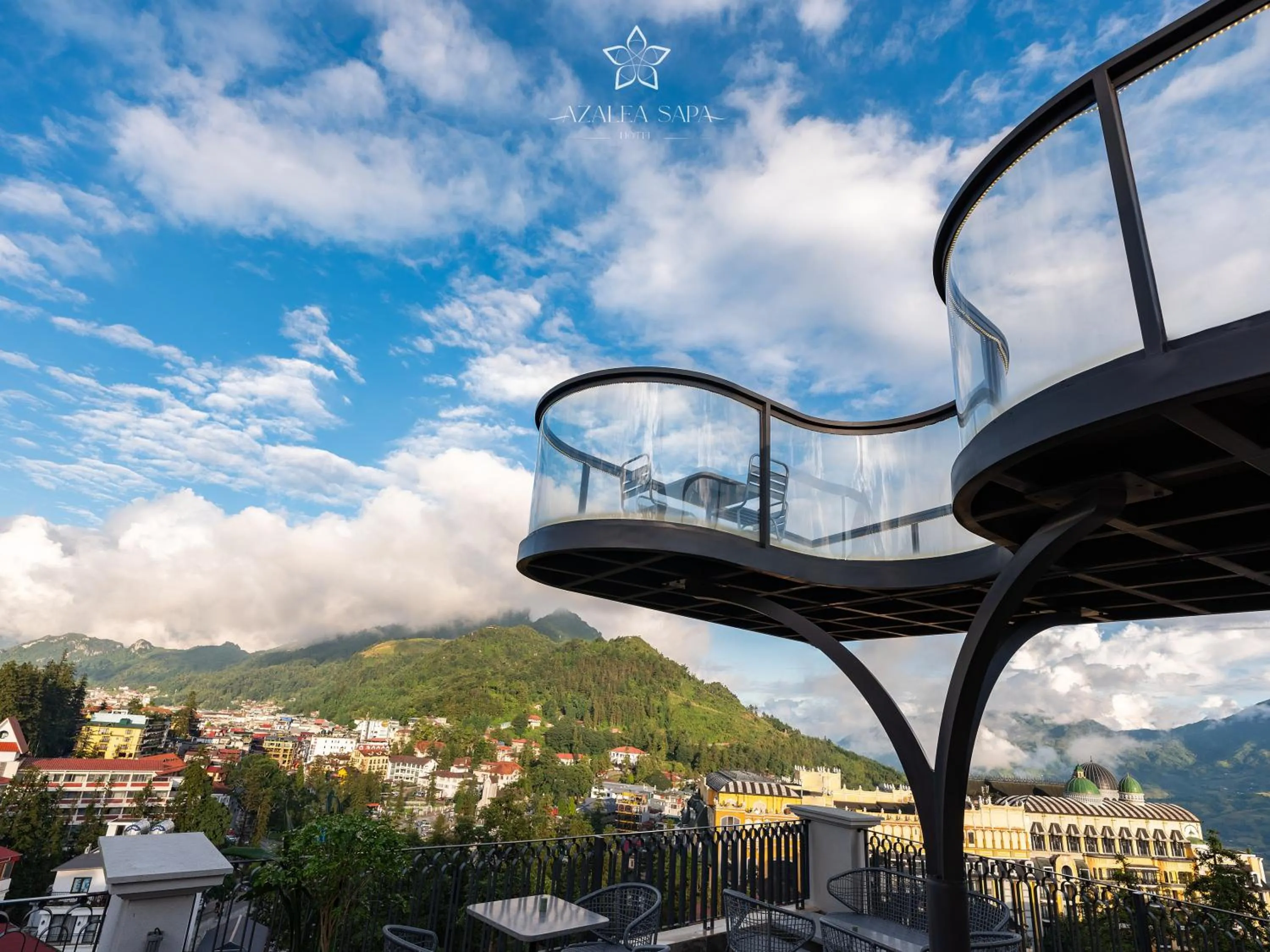 Lounge or bar in Azalea Sapa Hotel