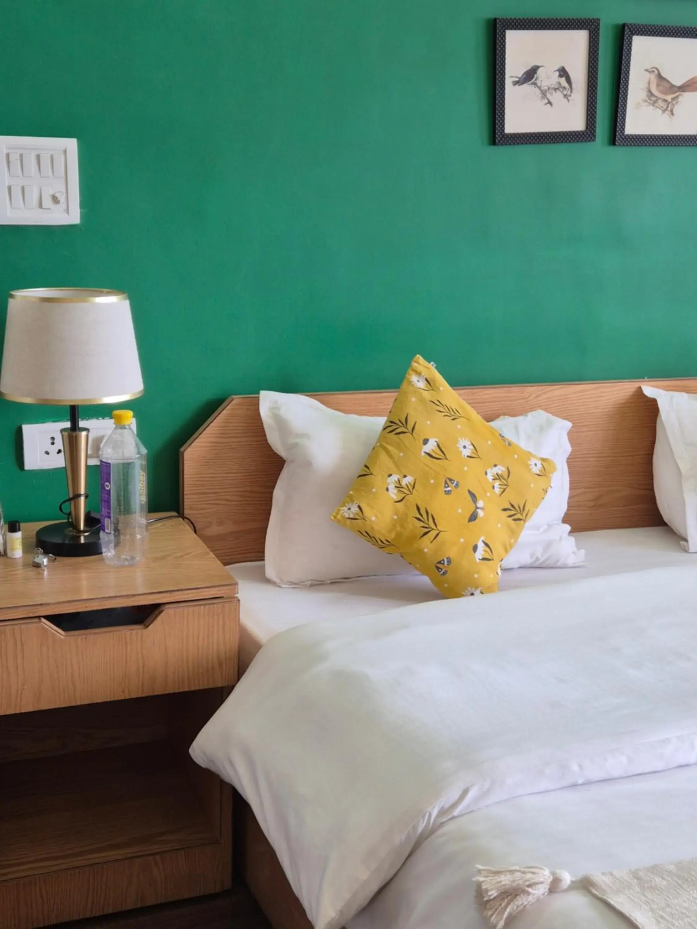 Bed in The Coverpage Boutique Stays Mussoorie Bed in The Coverpage Boutique Stays Mussoorie