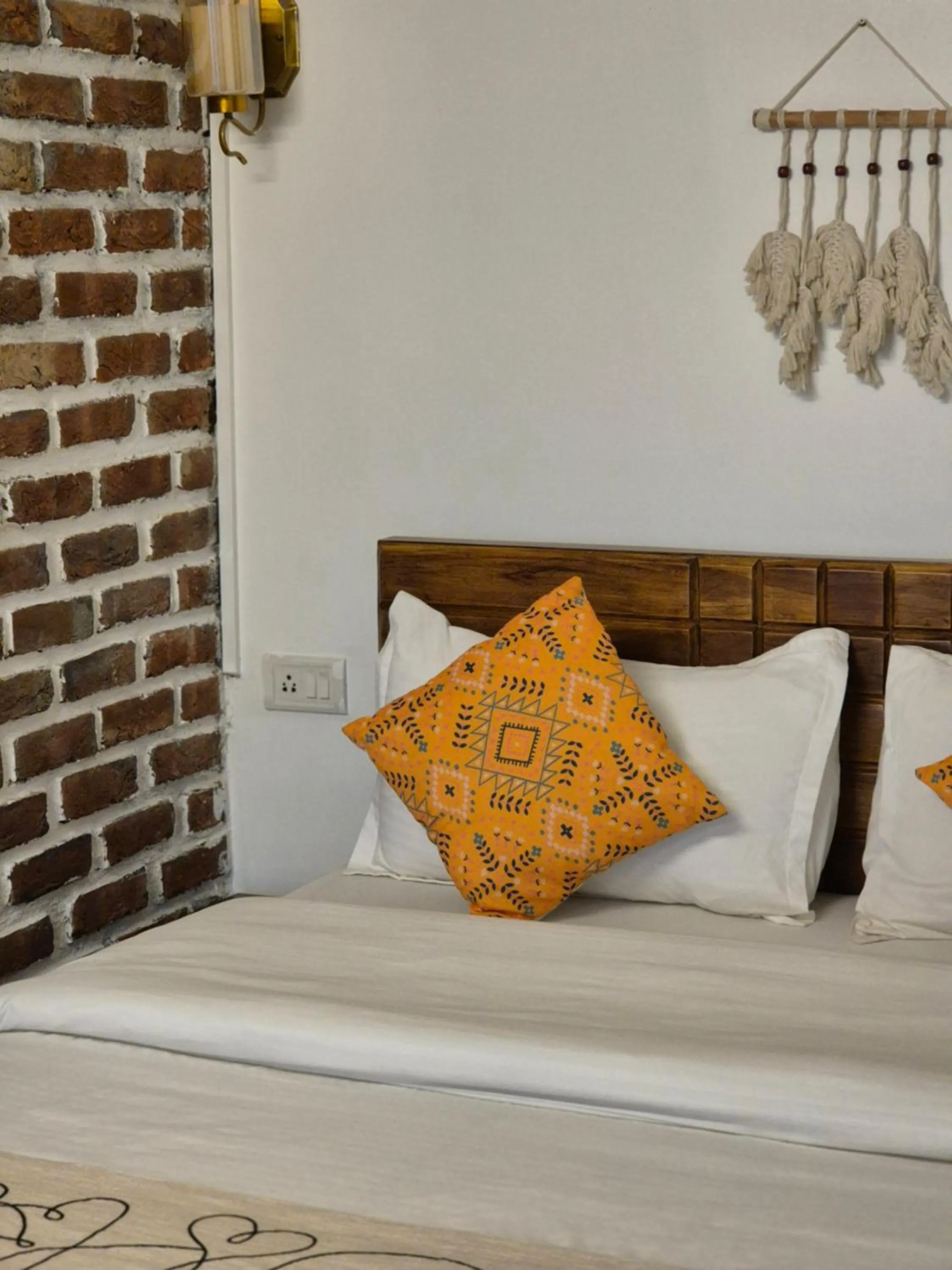 Bed in The Coverpage Boutique Stays Mussoorie