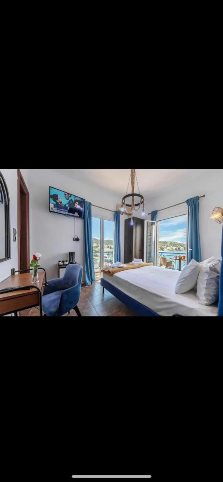 Bed in blue Hotel