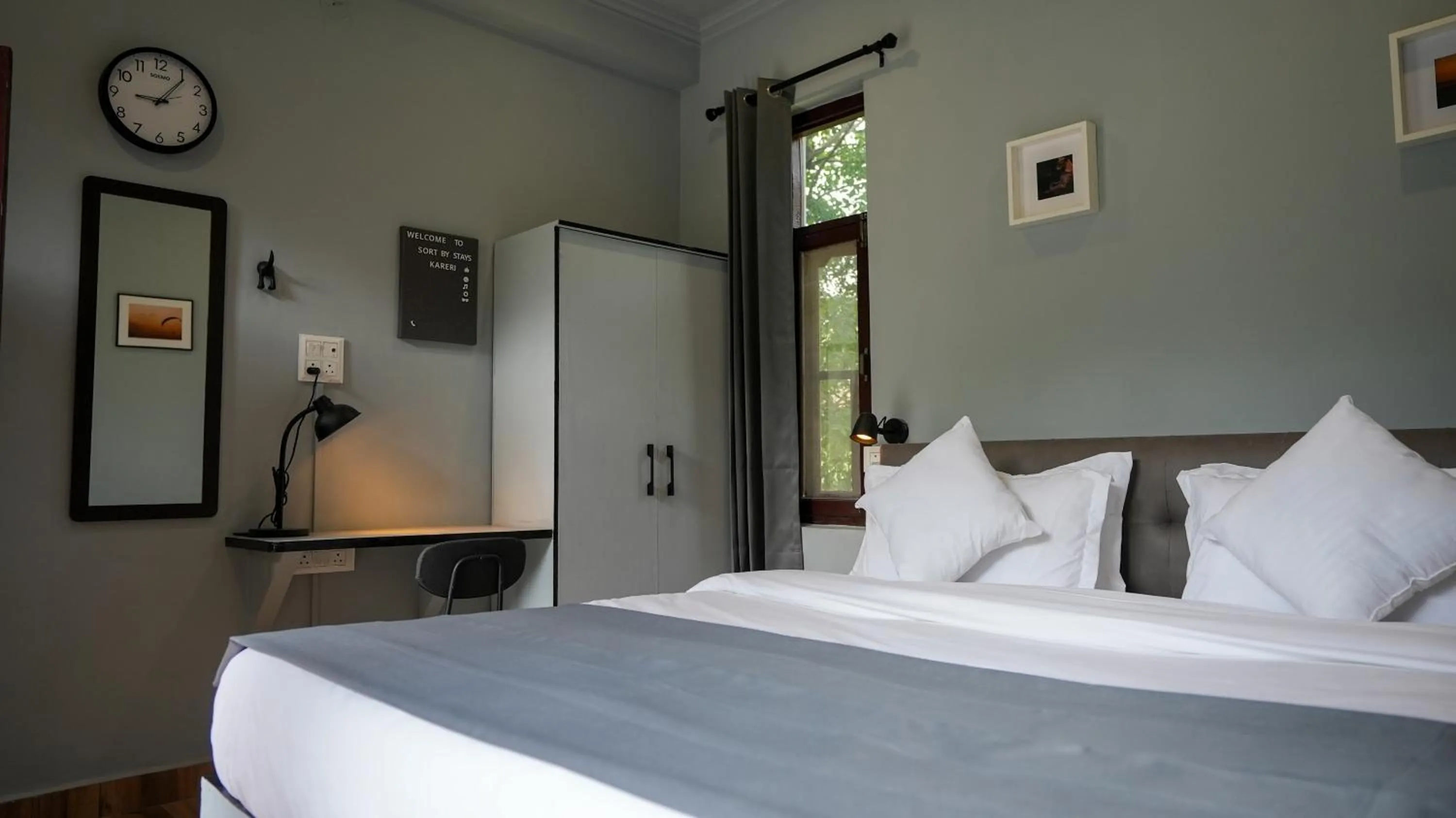 Bed in Sort By Stays, Kareri