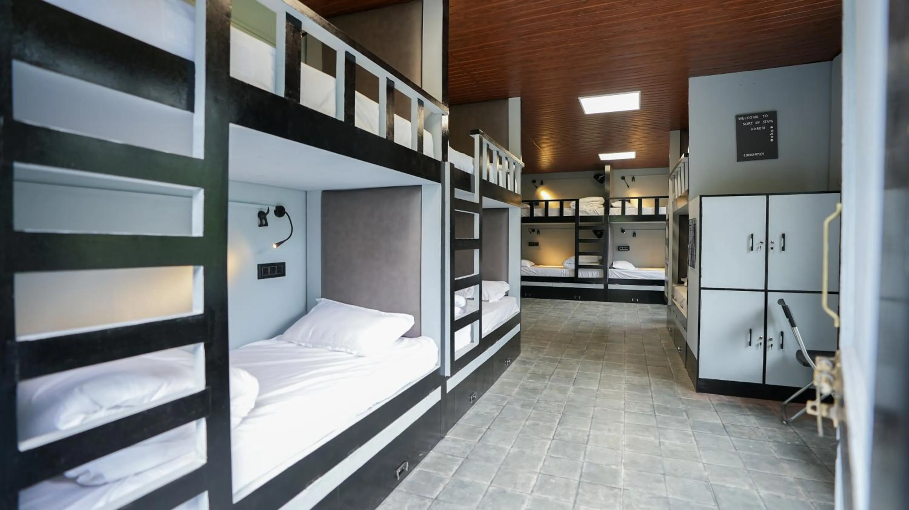 Bed in Sort By Stays, Kareri