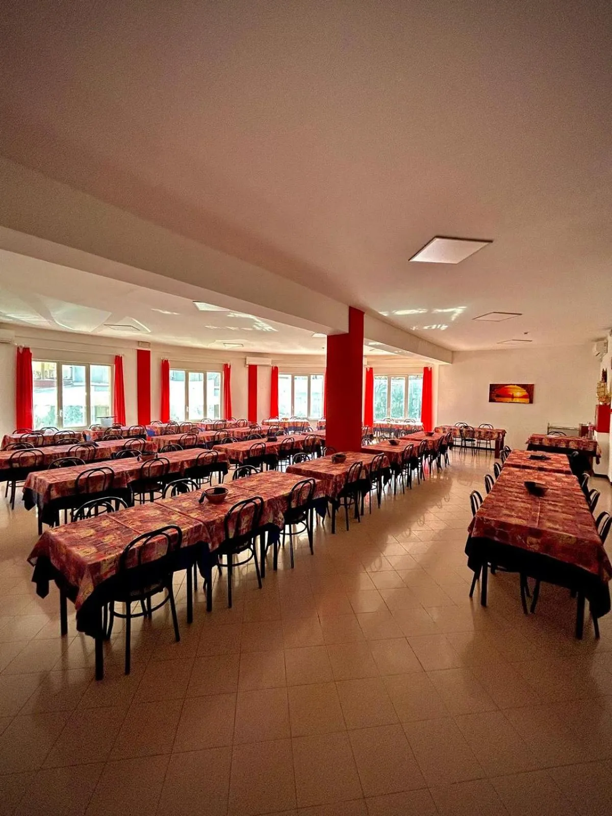 Restaurant/places to eat in Hotel Sacramora