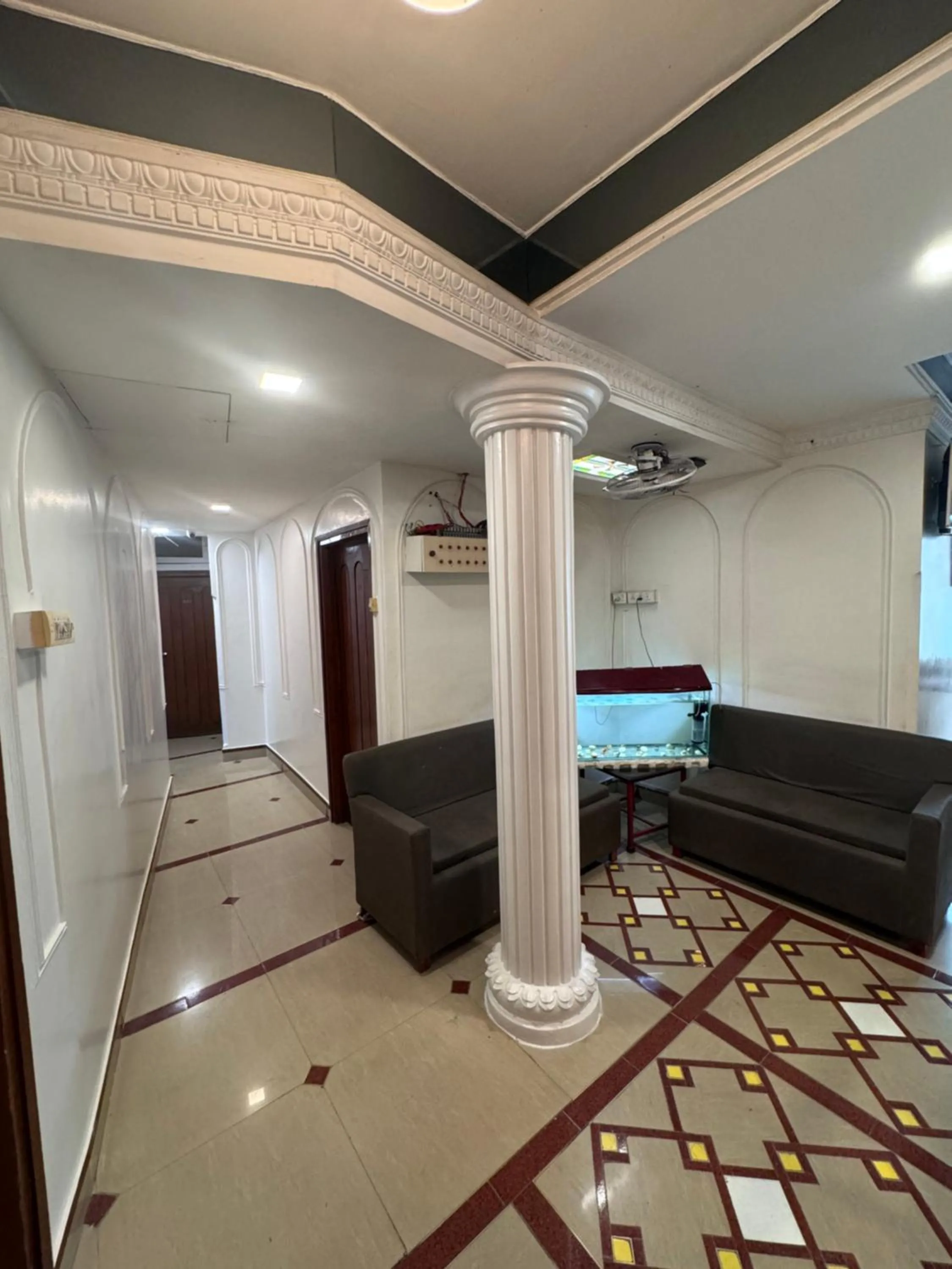 Hotel Tushar