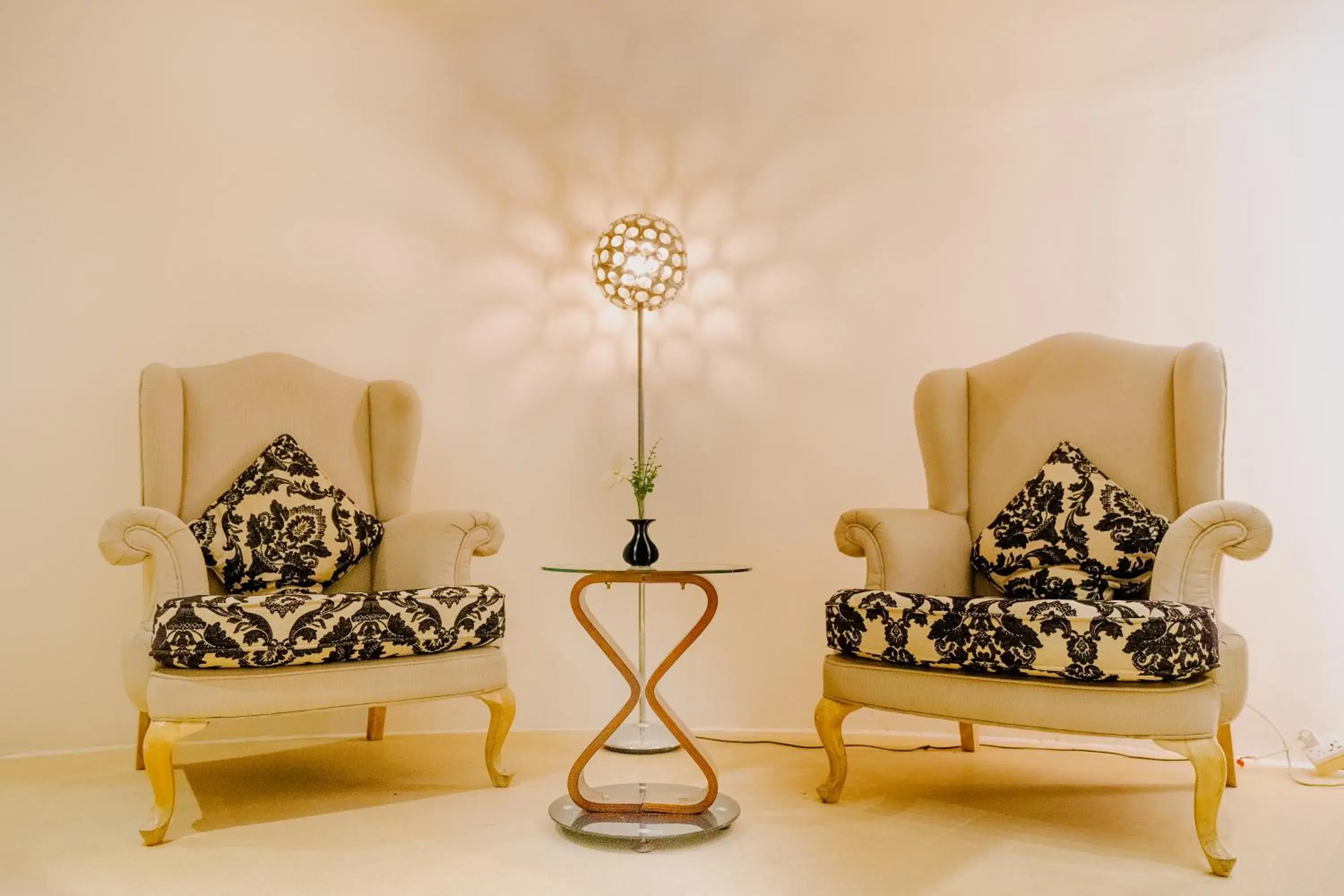 Property building in Royal Residence Dhaka Property building in Royal Residence Dhaka