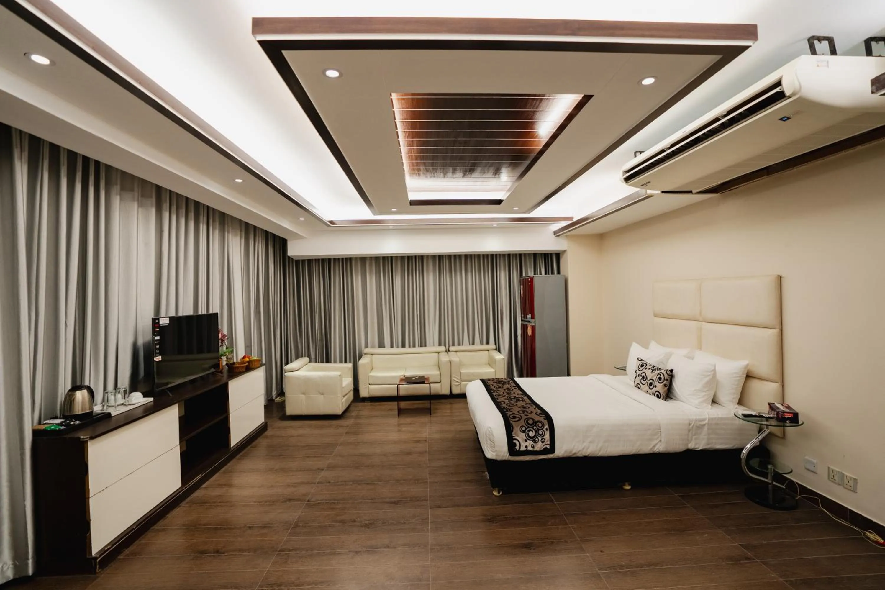 Bed in Royal Residence Dhaka