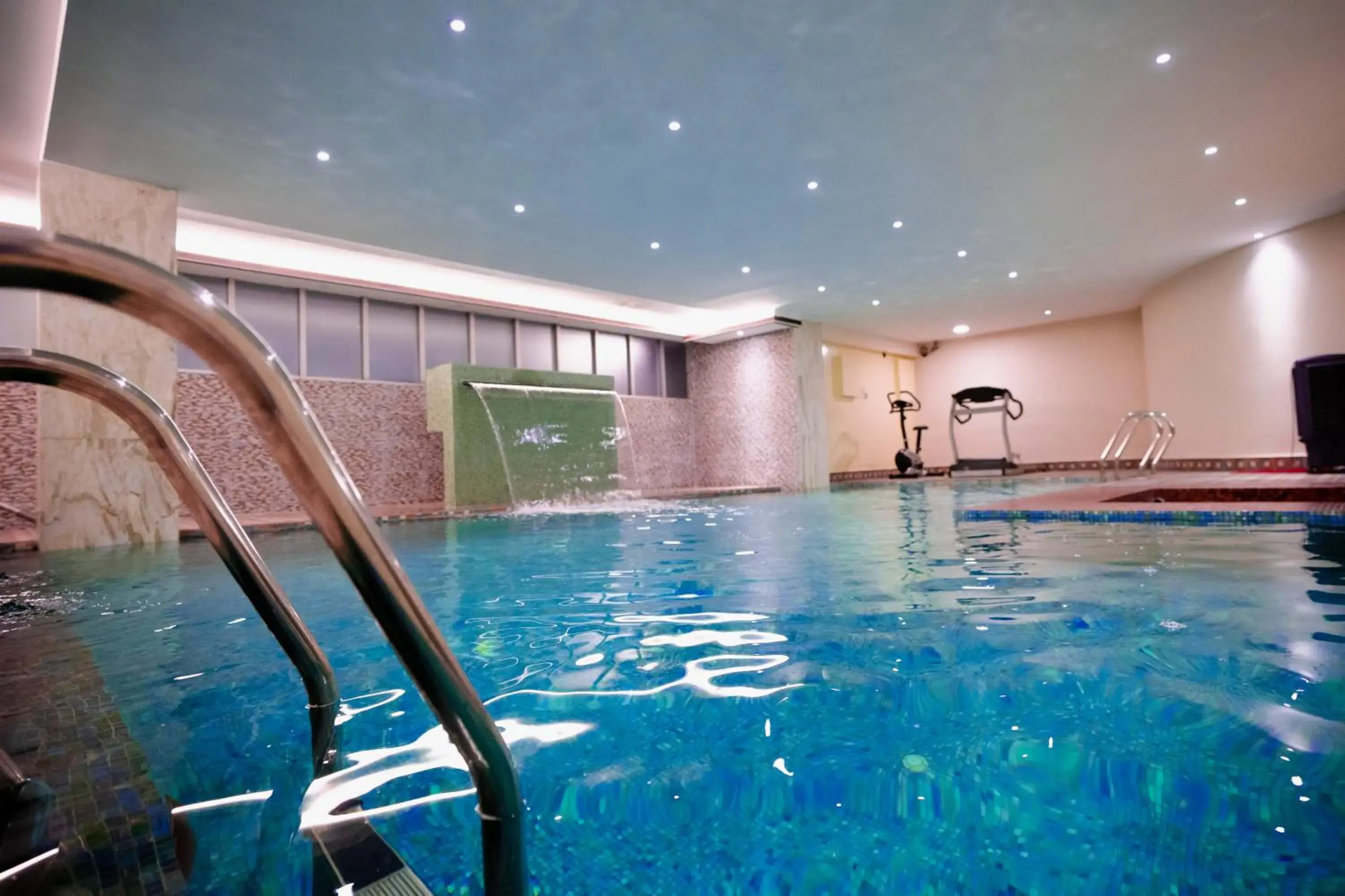 Property building in Royal Residence Dhaka Property building in Royal Residence Dhaka