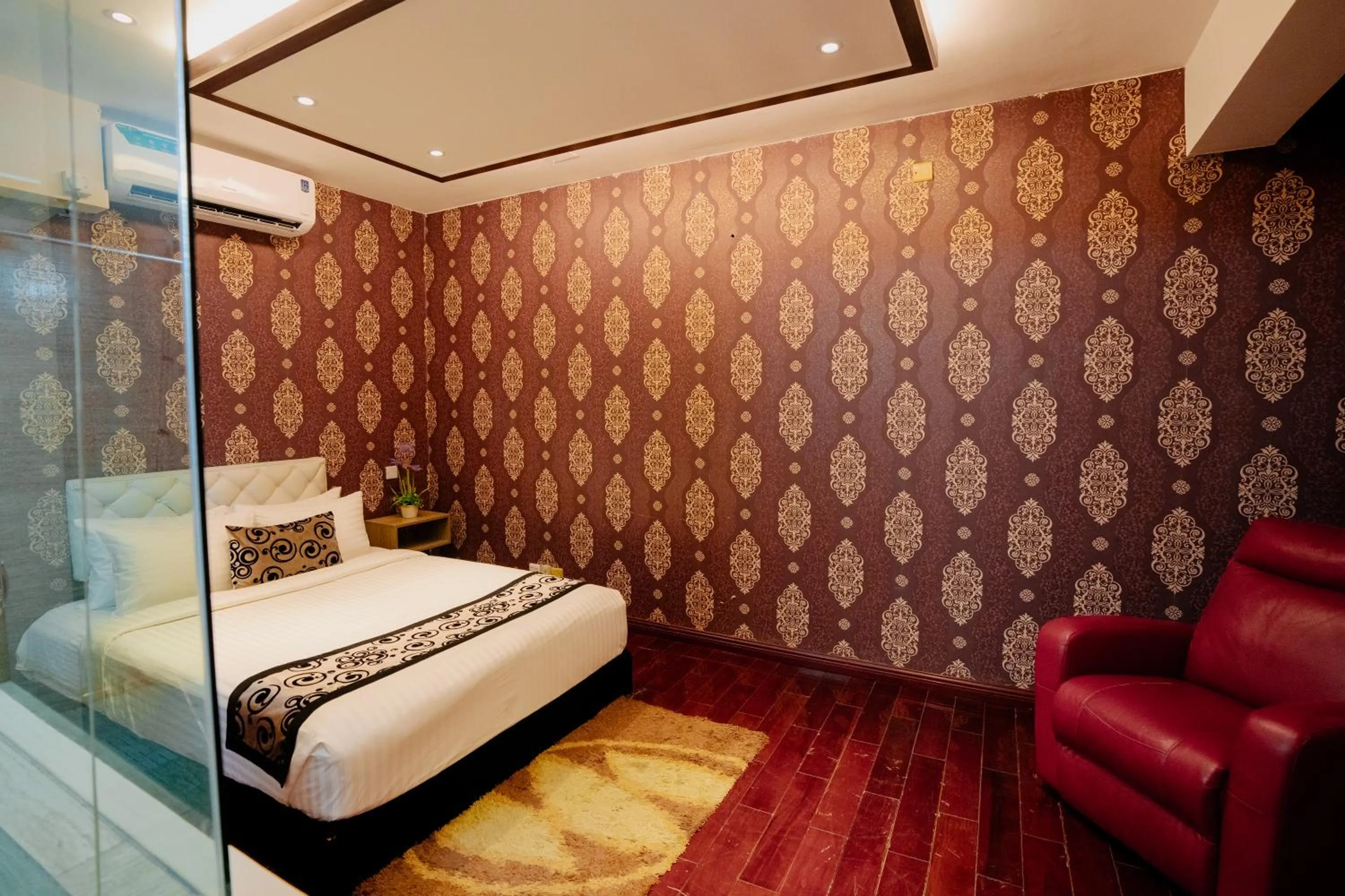 Bed in Royal Residence Dhaka