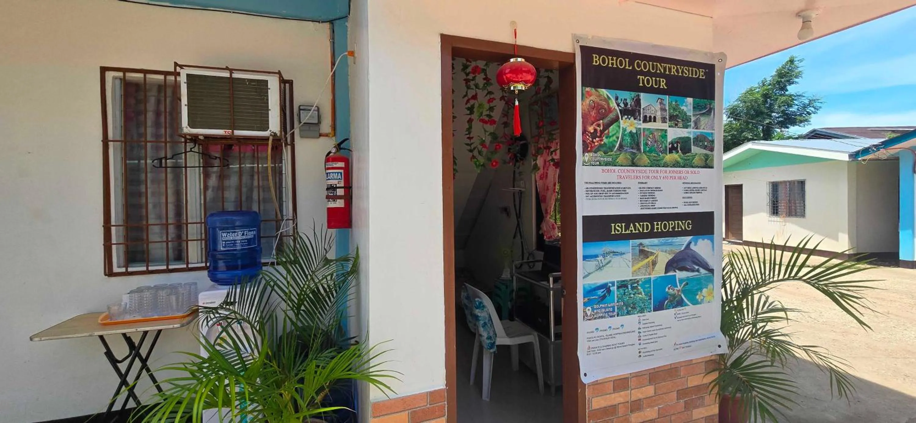 Facade/entrance in BEB'S & JOCEL Apartment