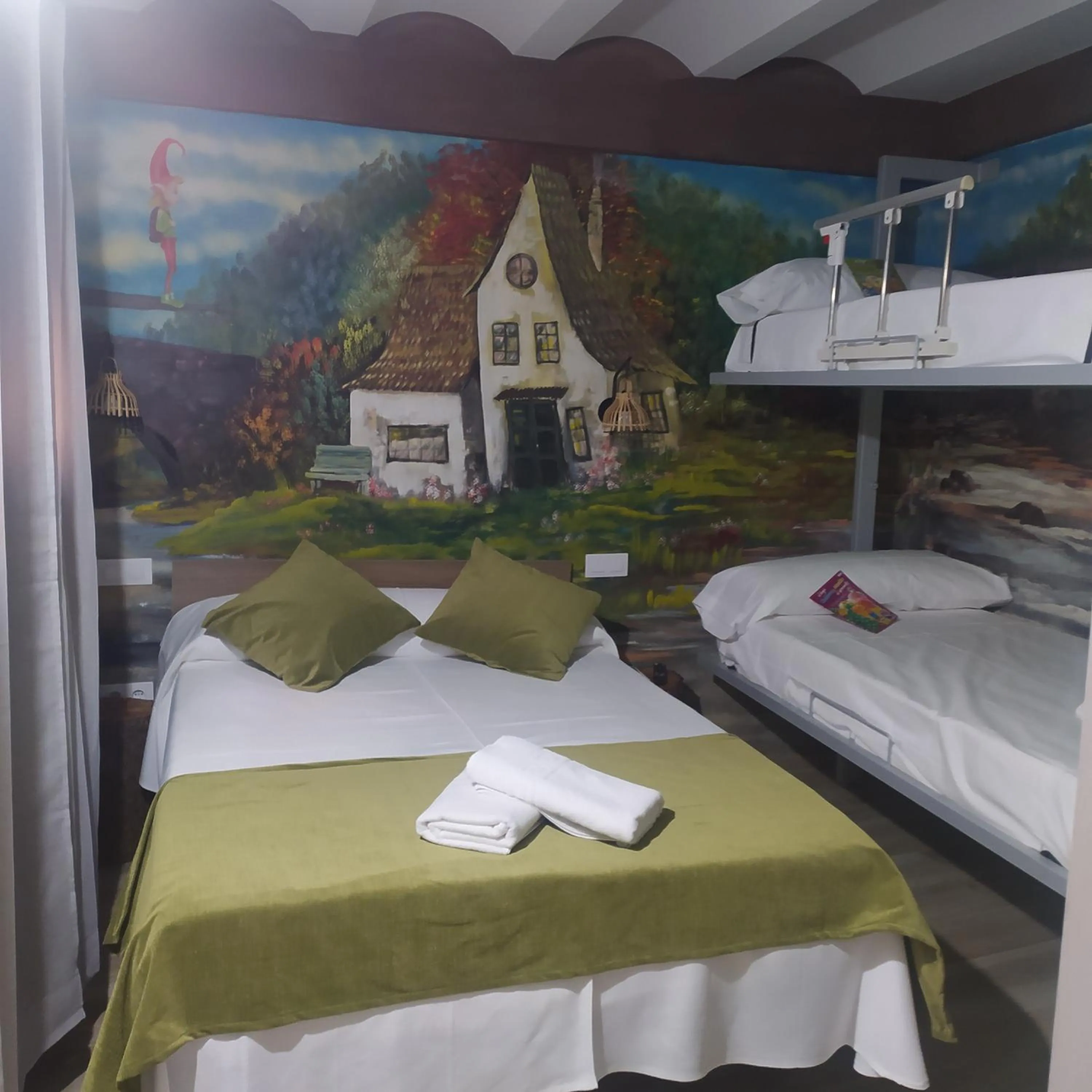 Bed in FamilyHostelPinto