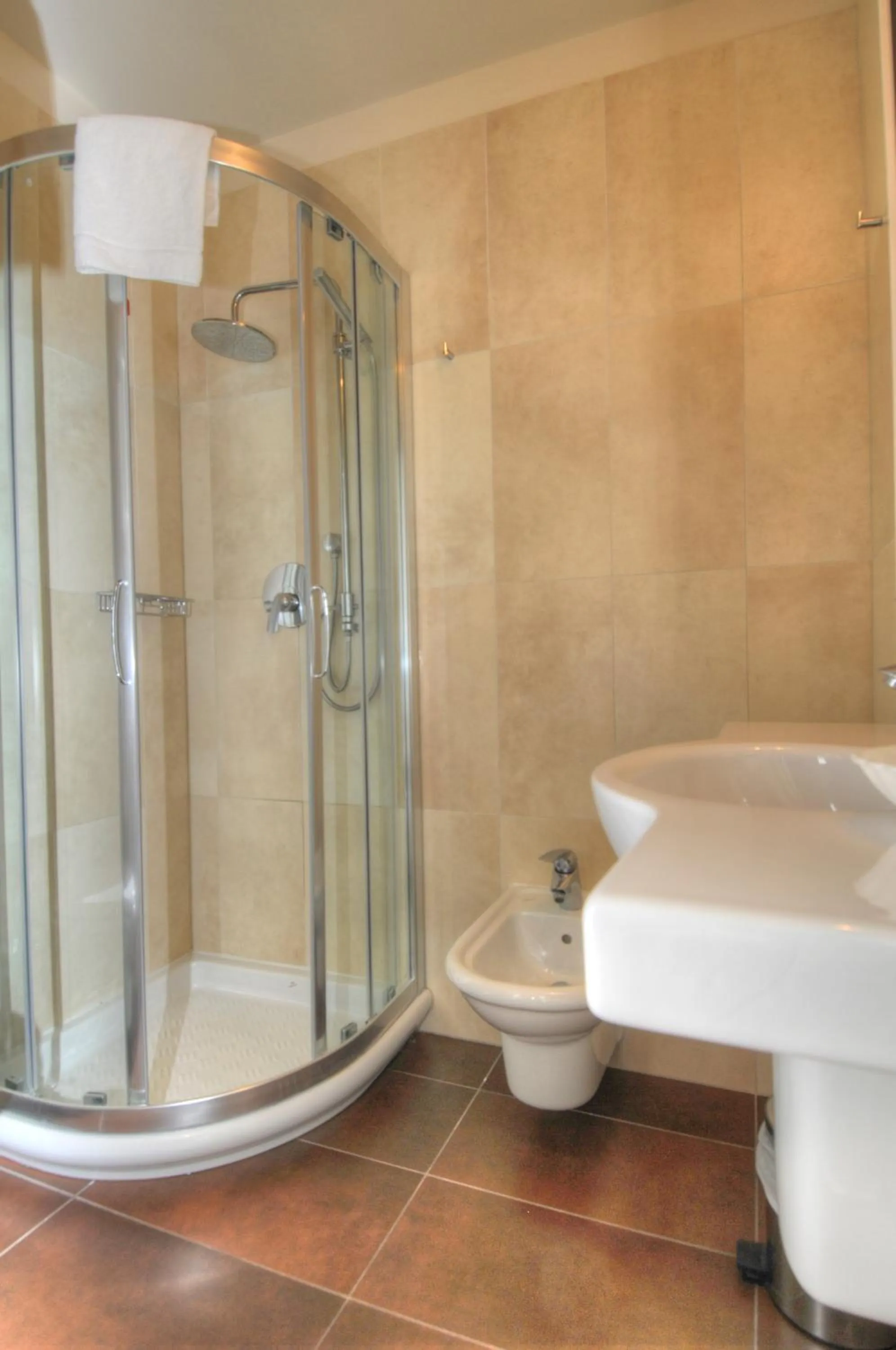 Shower in Hotel Pasha