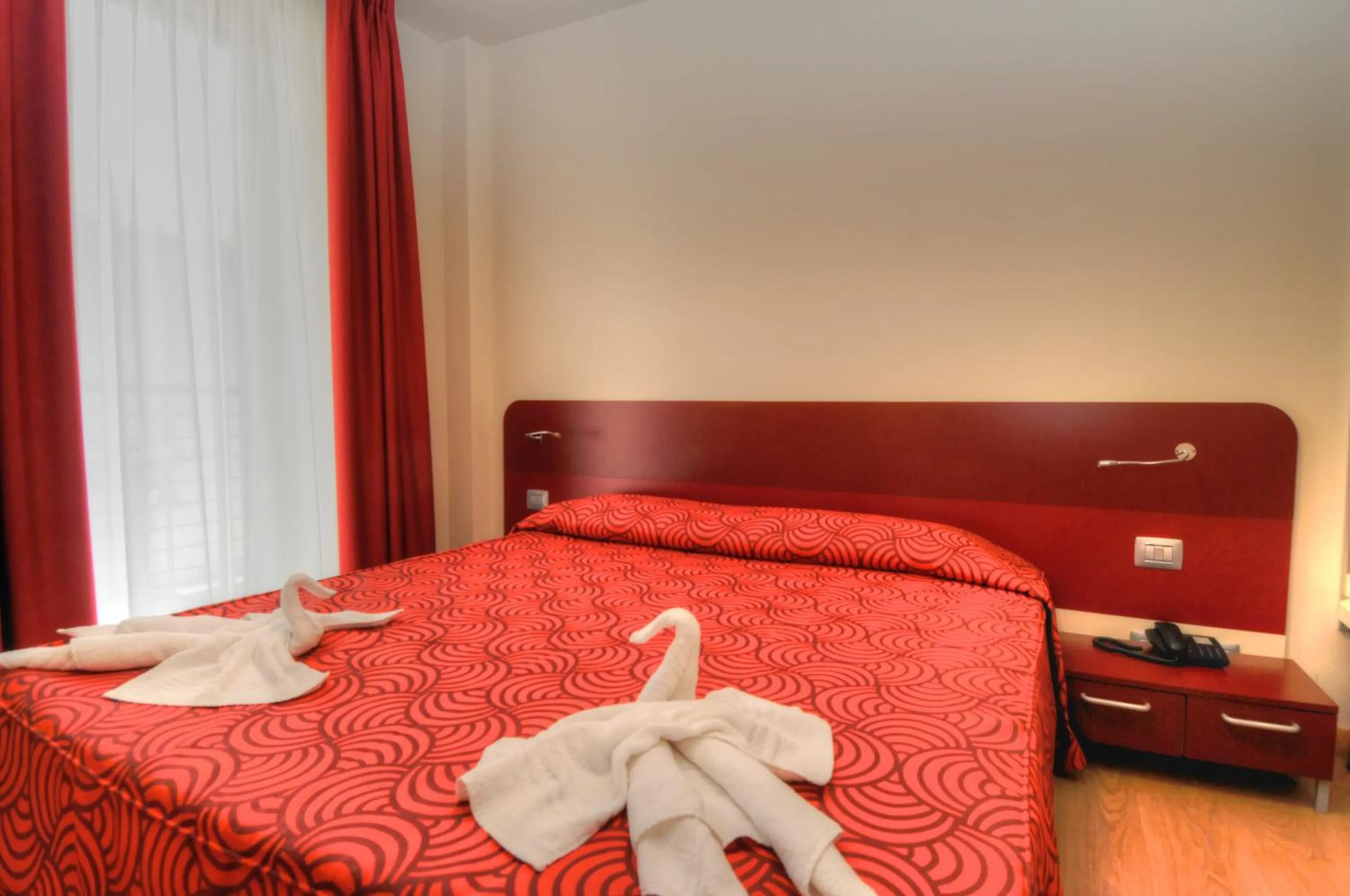 Photo of the whole room, Bed in Hotel Pasha