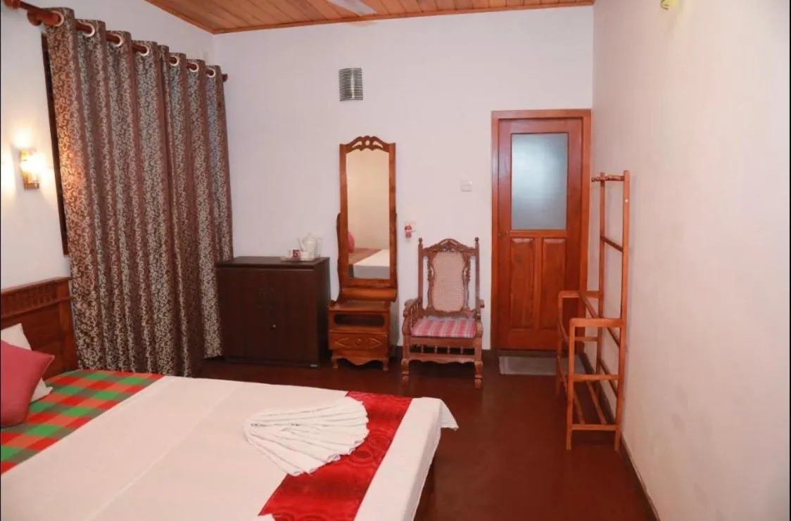 Bed in Villa 468 - Hikkaduwa