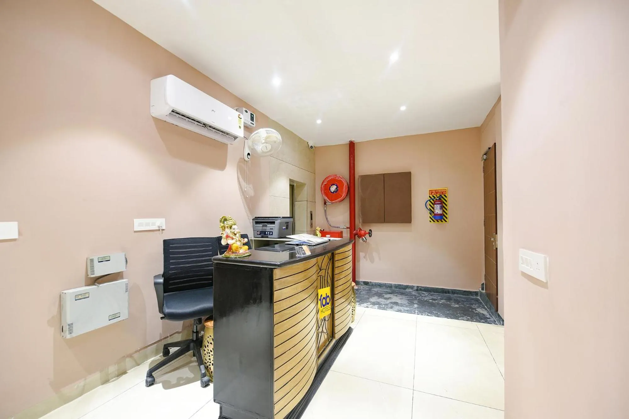 Lobby or reception in FabHotel Supreme Suites