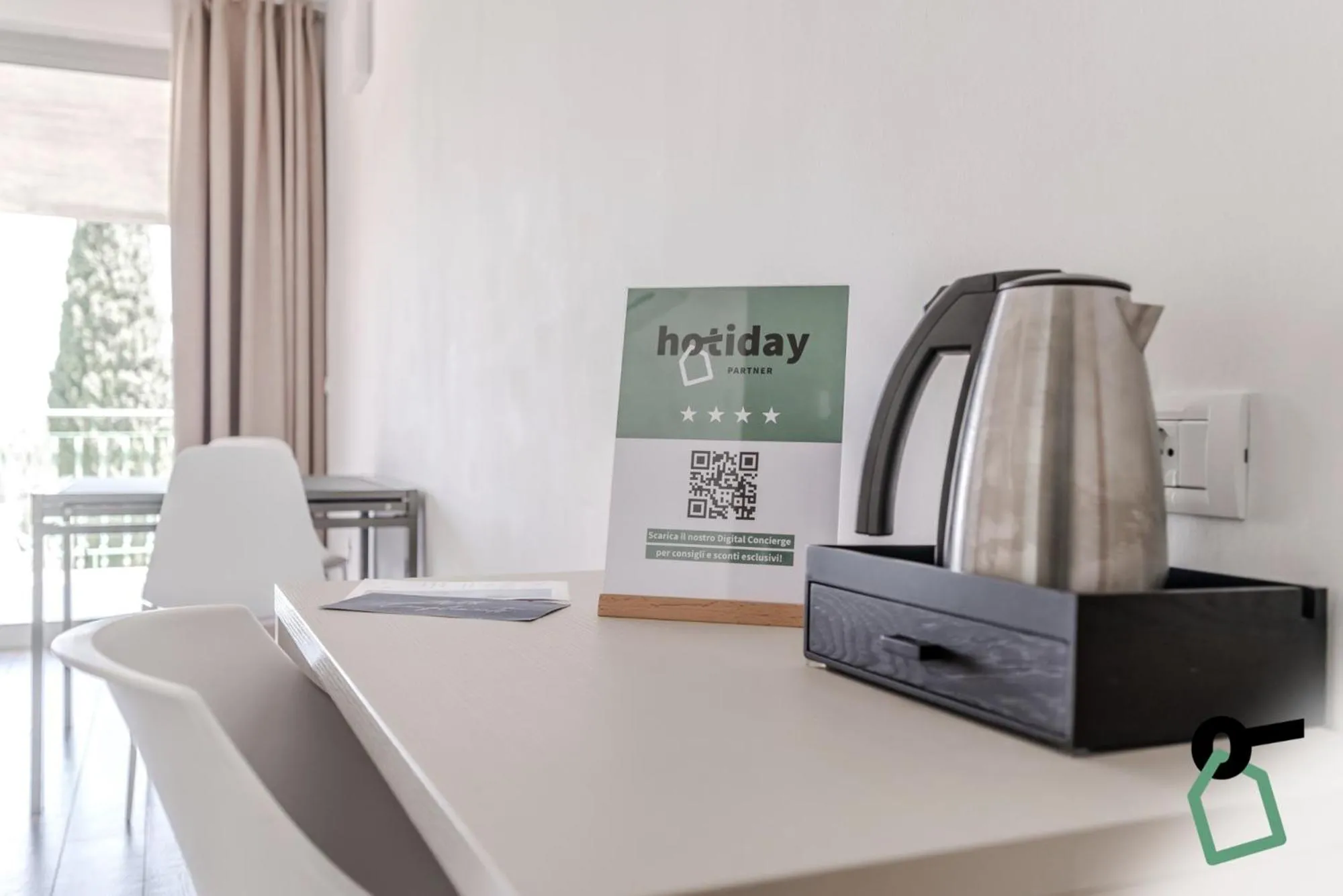 Bedroom in HOTIDAY Apartments Desenzano
