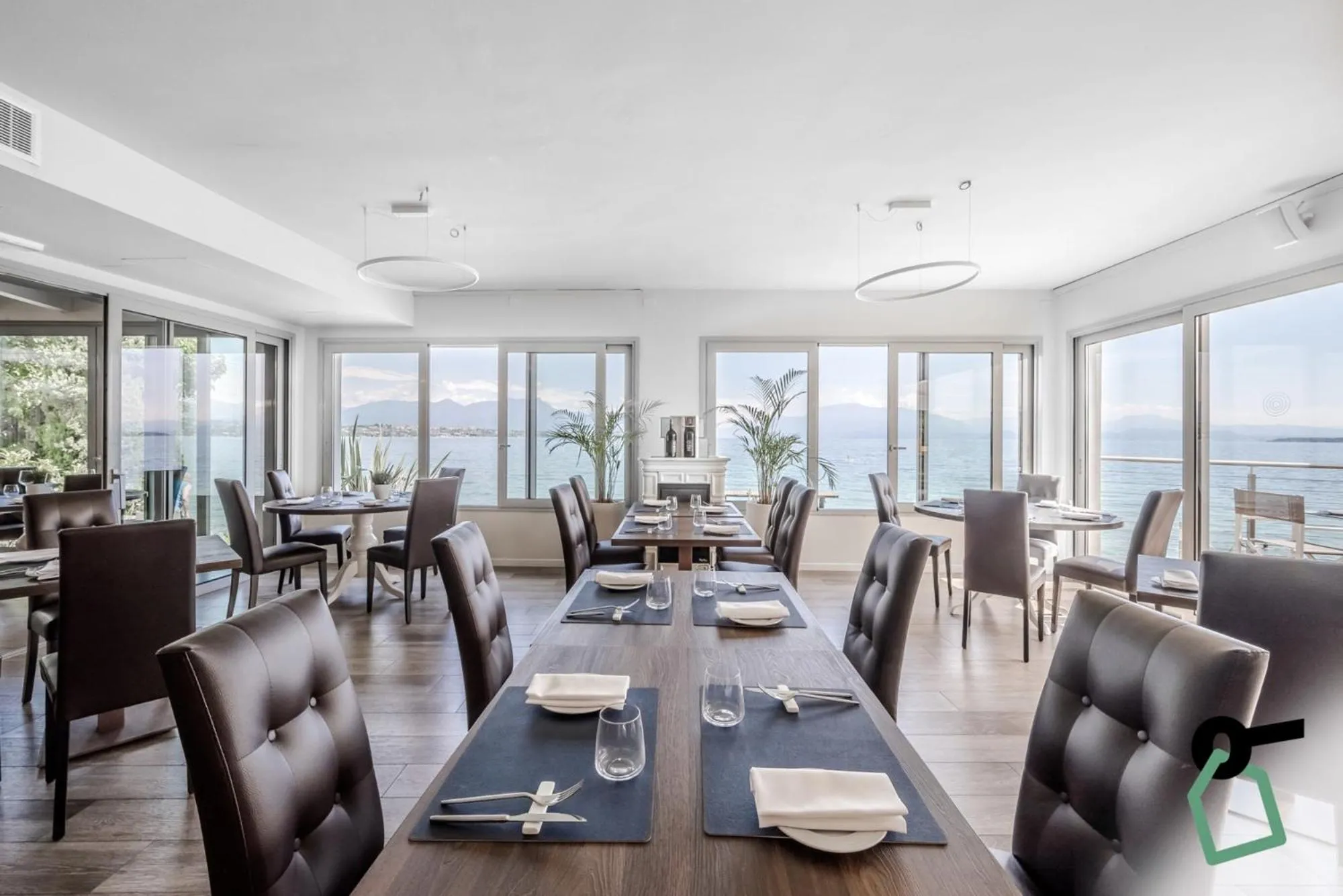 Restaurant/places to eat in HOTIDAY Apartments Desenzano