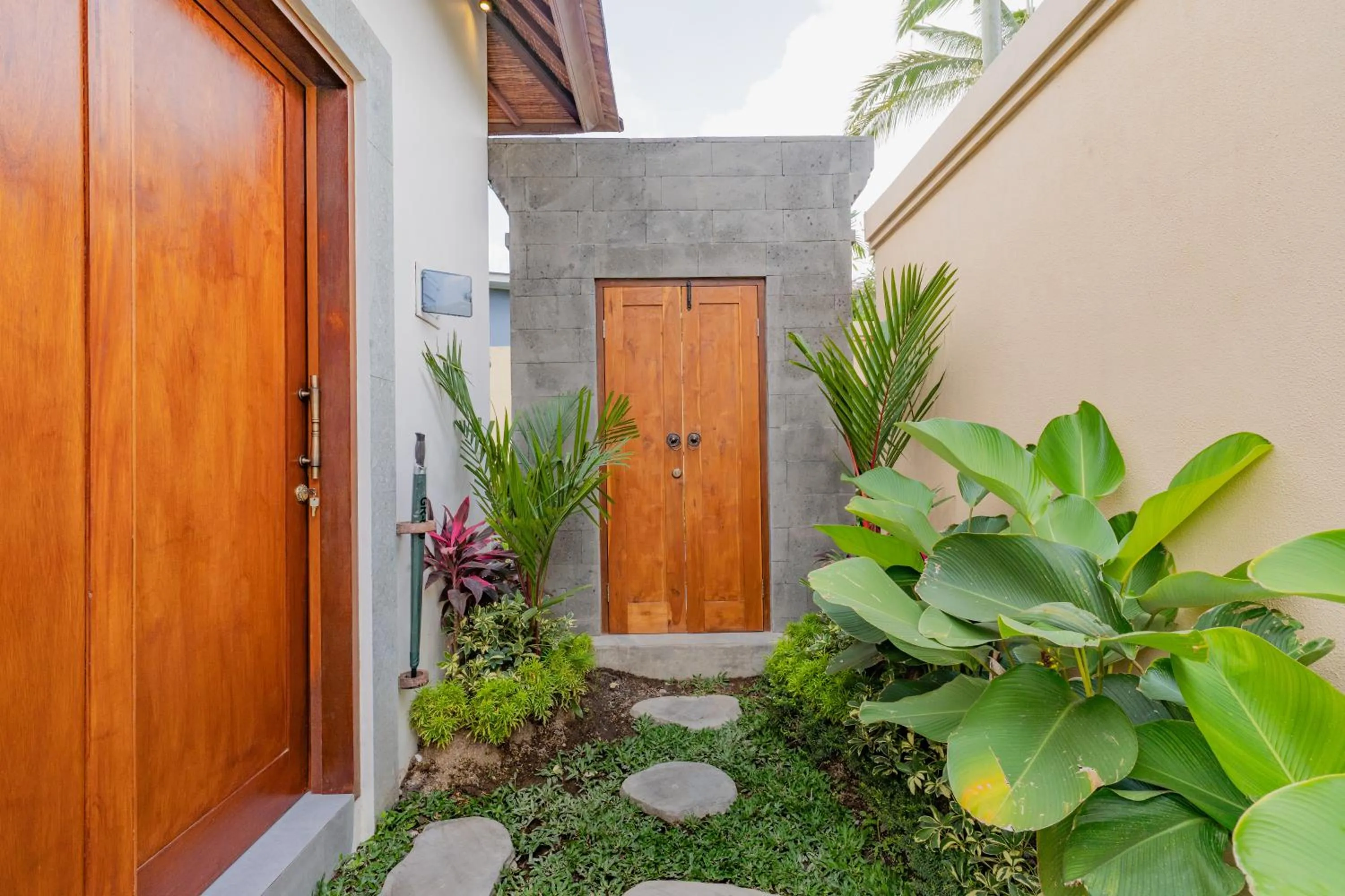Garden in Alankara Villa & Spa Ubud by Mahaprana