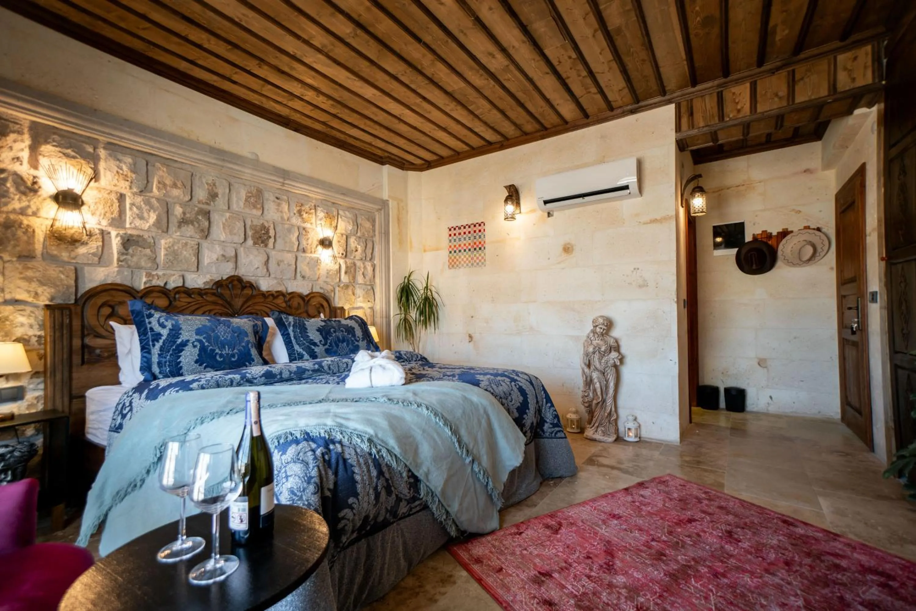 Bed in Abra Stone House