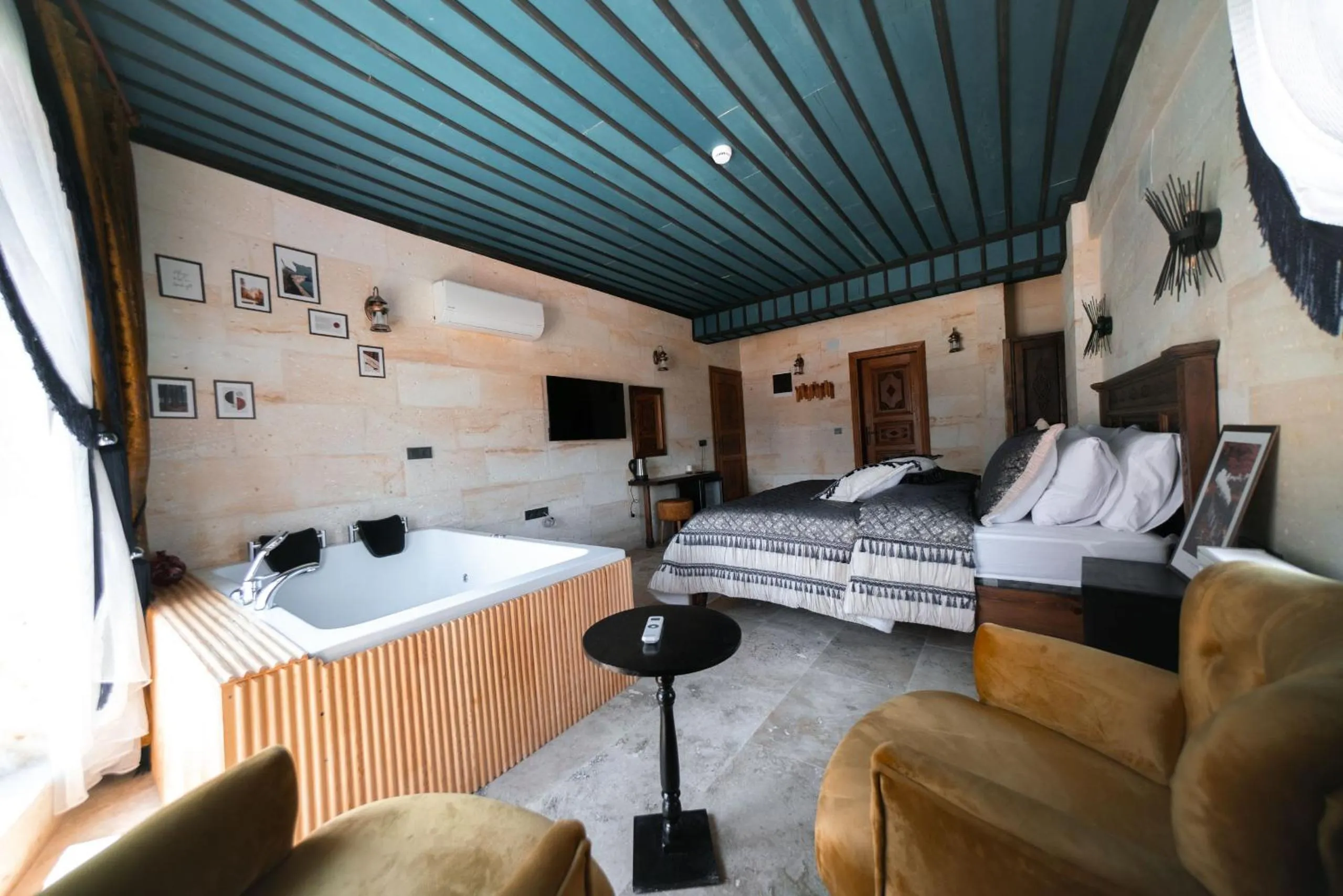 Bed in Abra Stone House