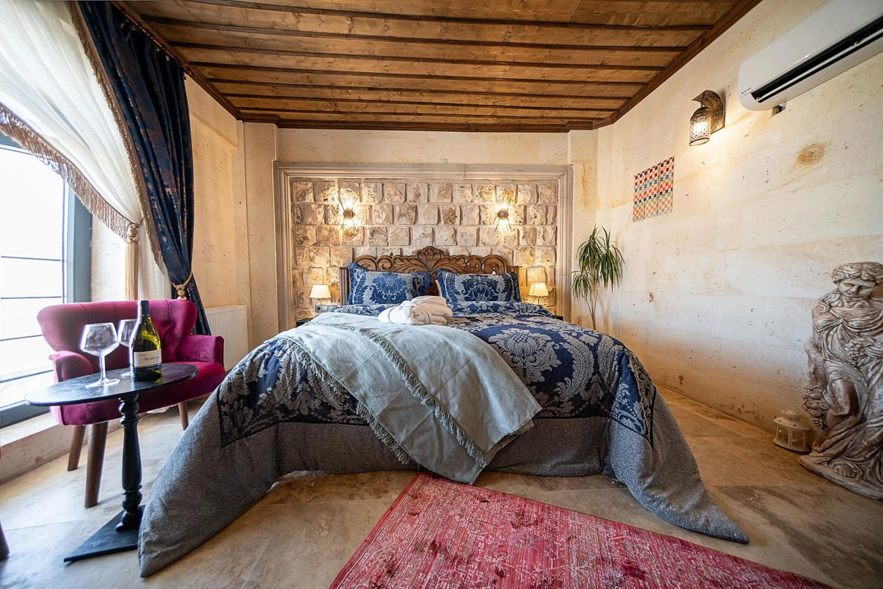 Bed in Abra Stone House