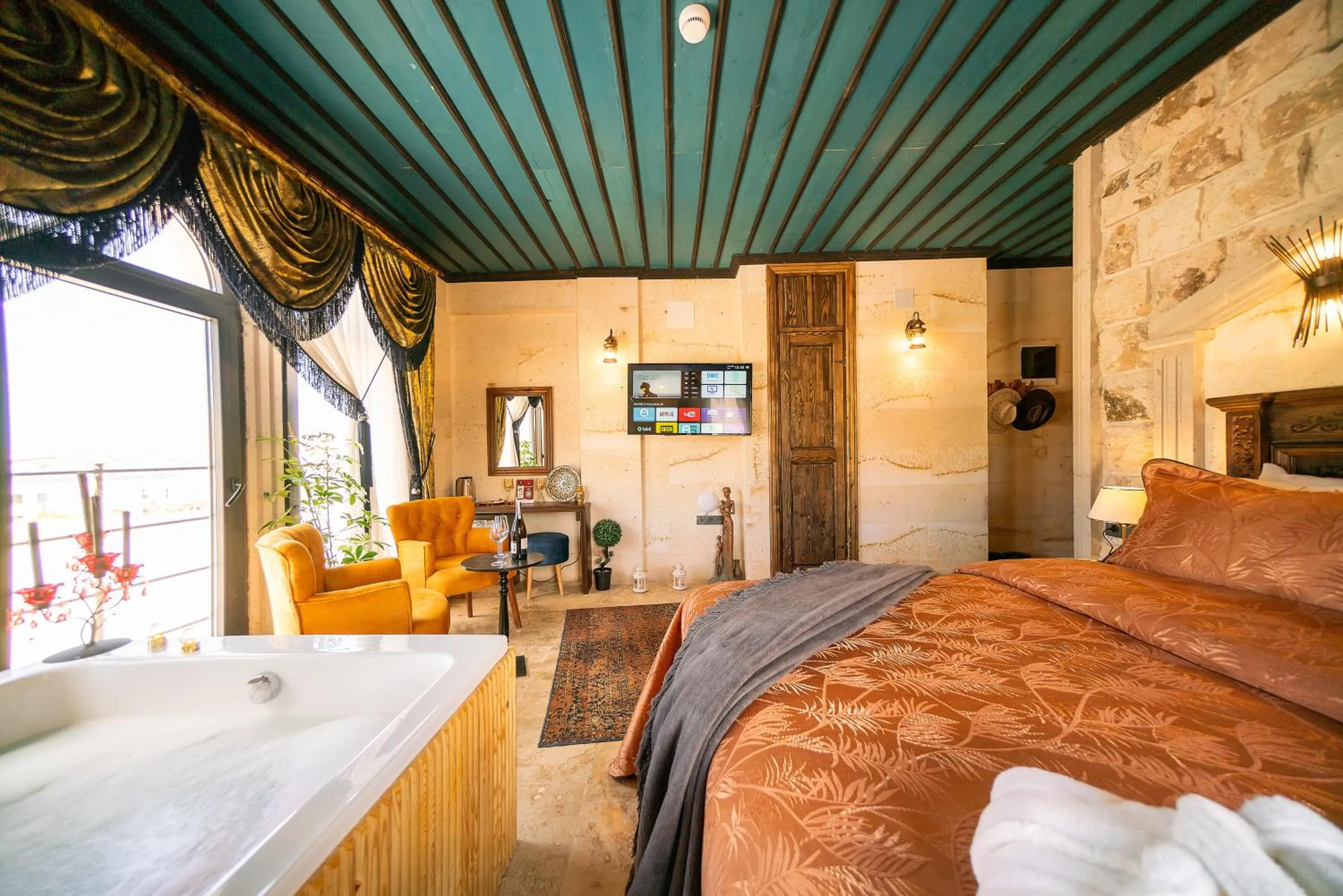 Bed in Abra Stone House