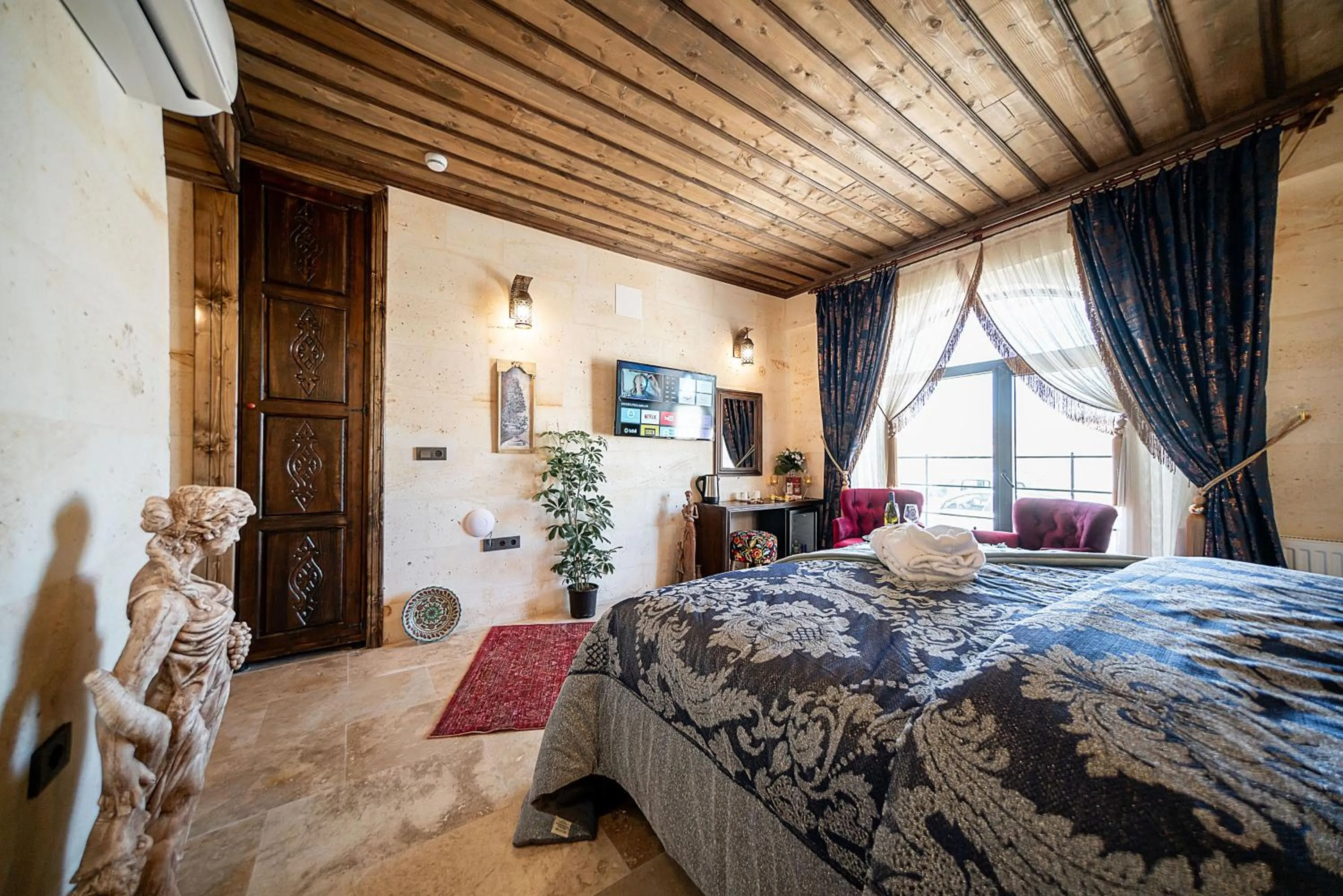 Bed in Abra Stone House