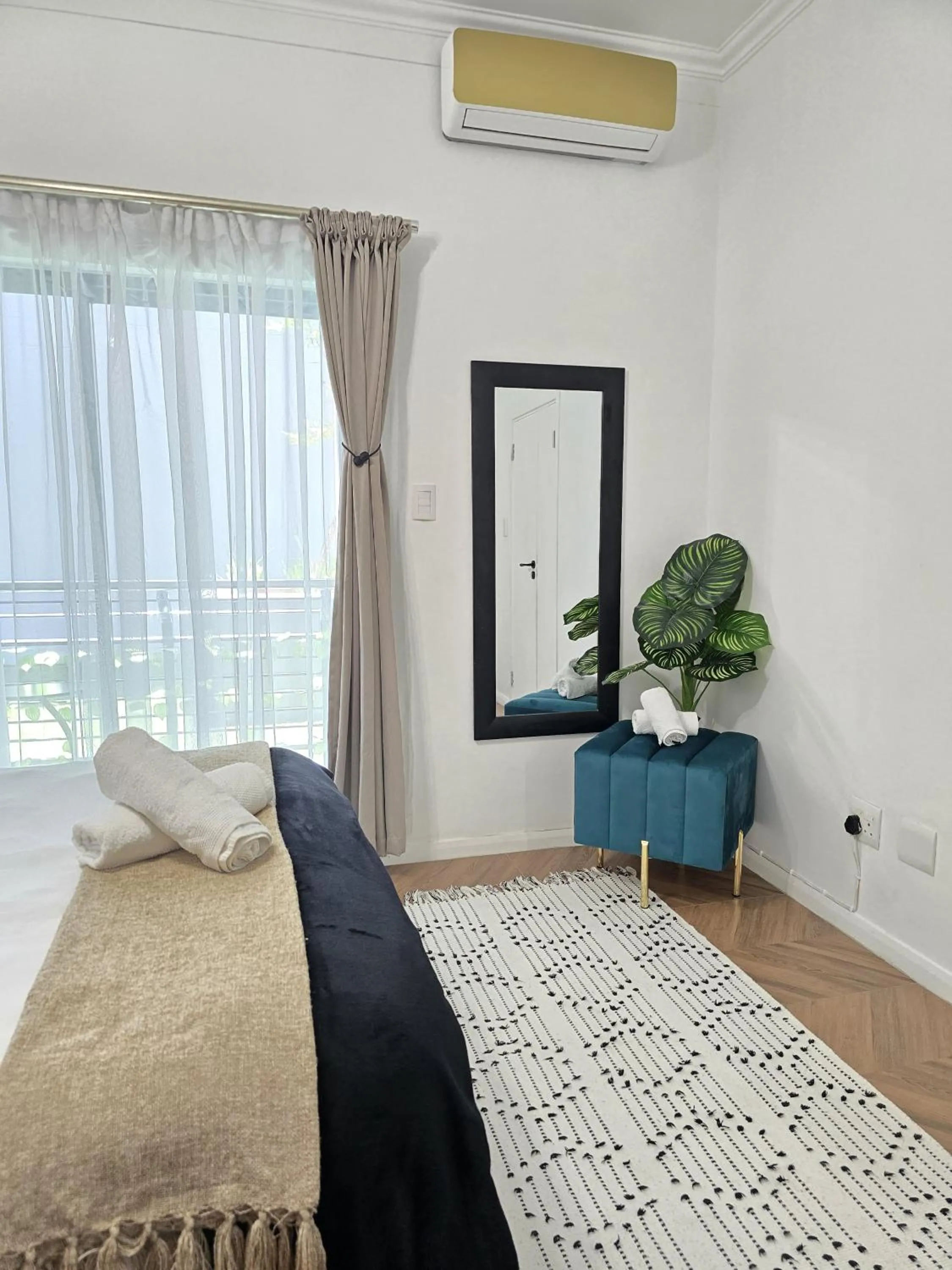 Bed in Urban Park Oasis