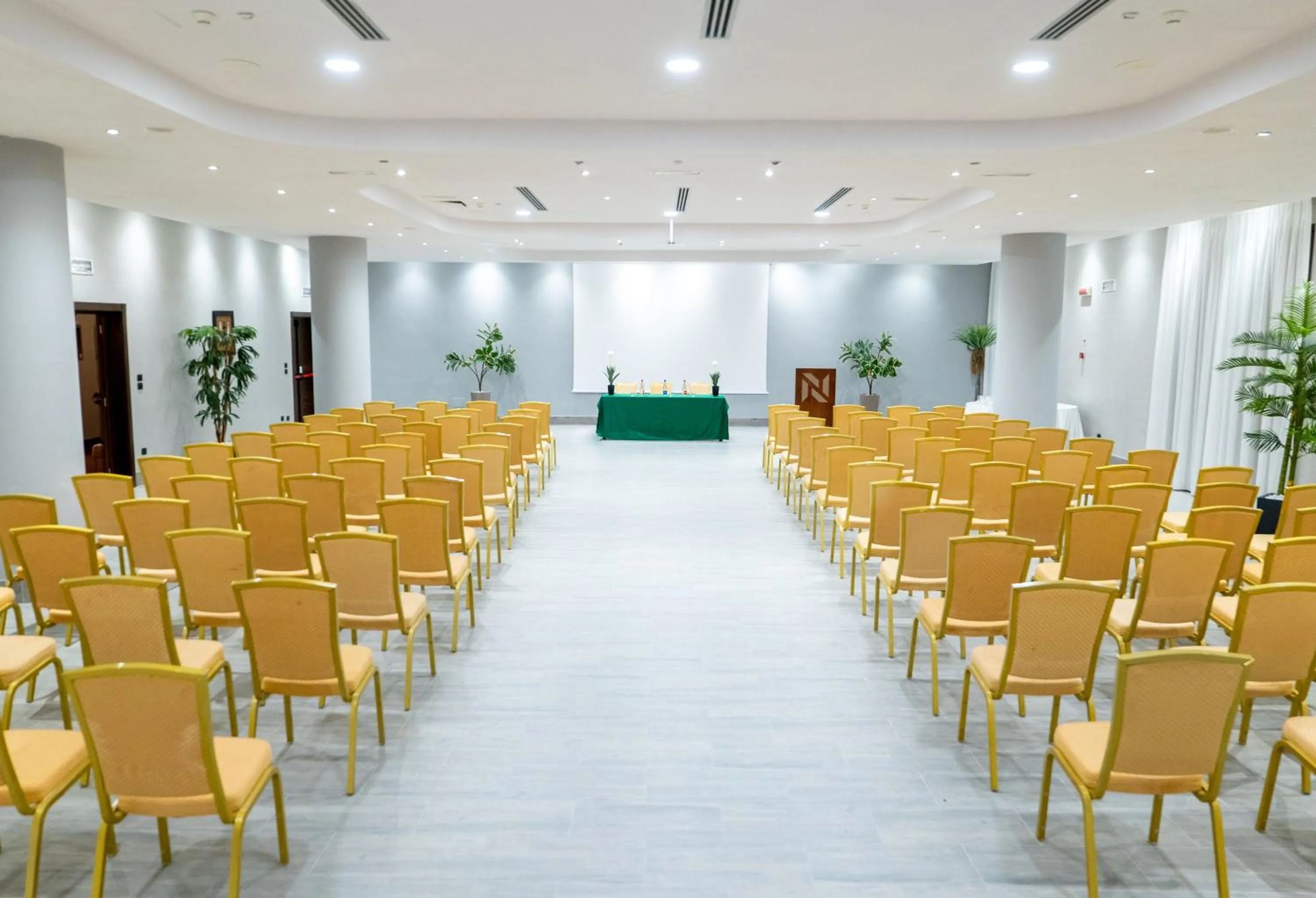 Meeting/conference room in NSM Hotel Palace Lucera