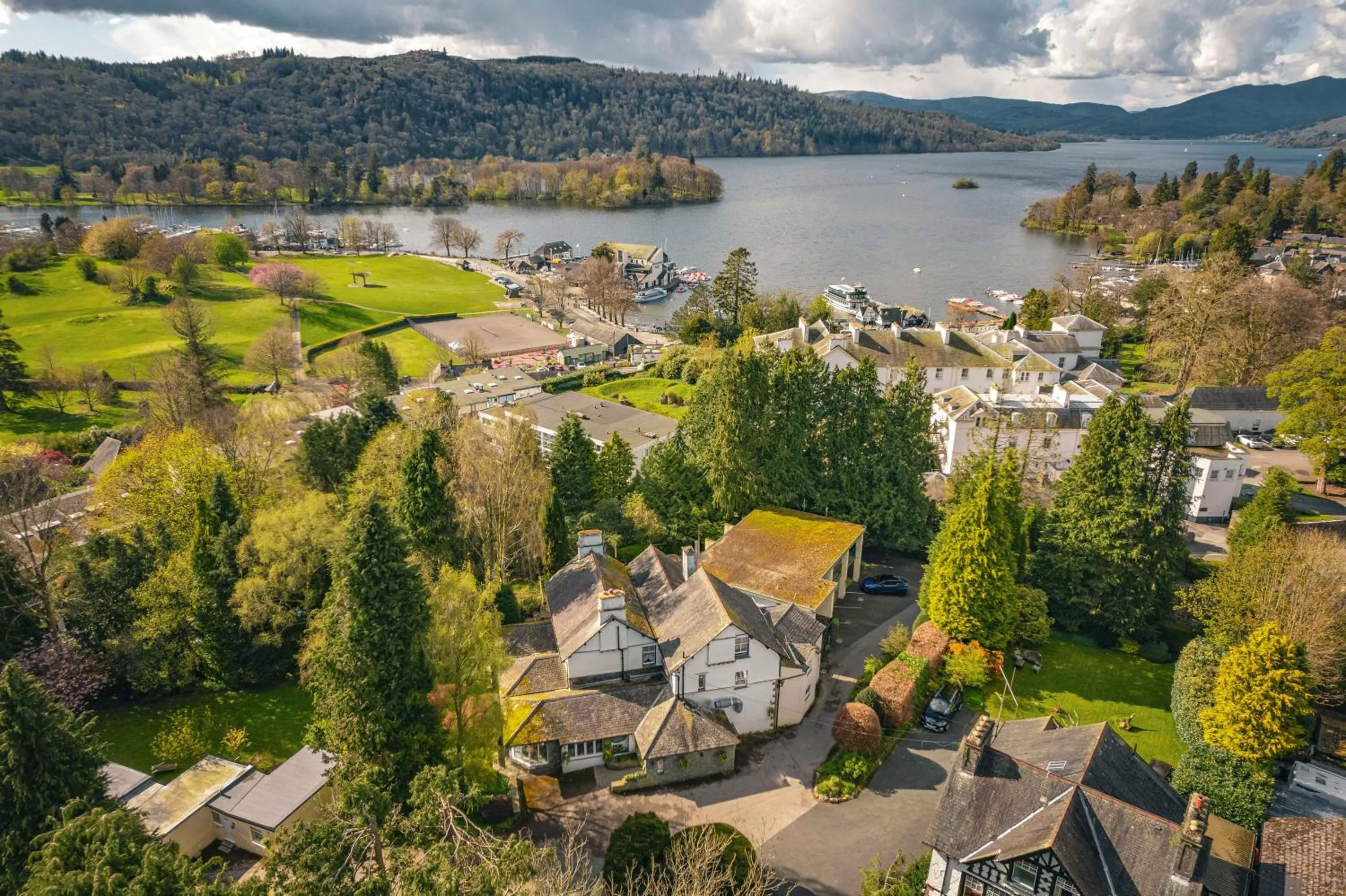 Area and facilities in Burn How Garden Hotel - Bowness on Windermere