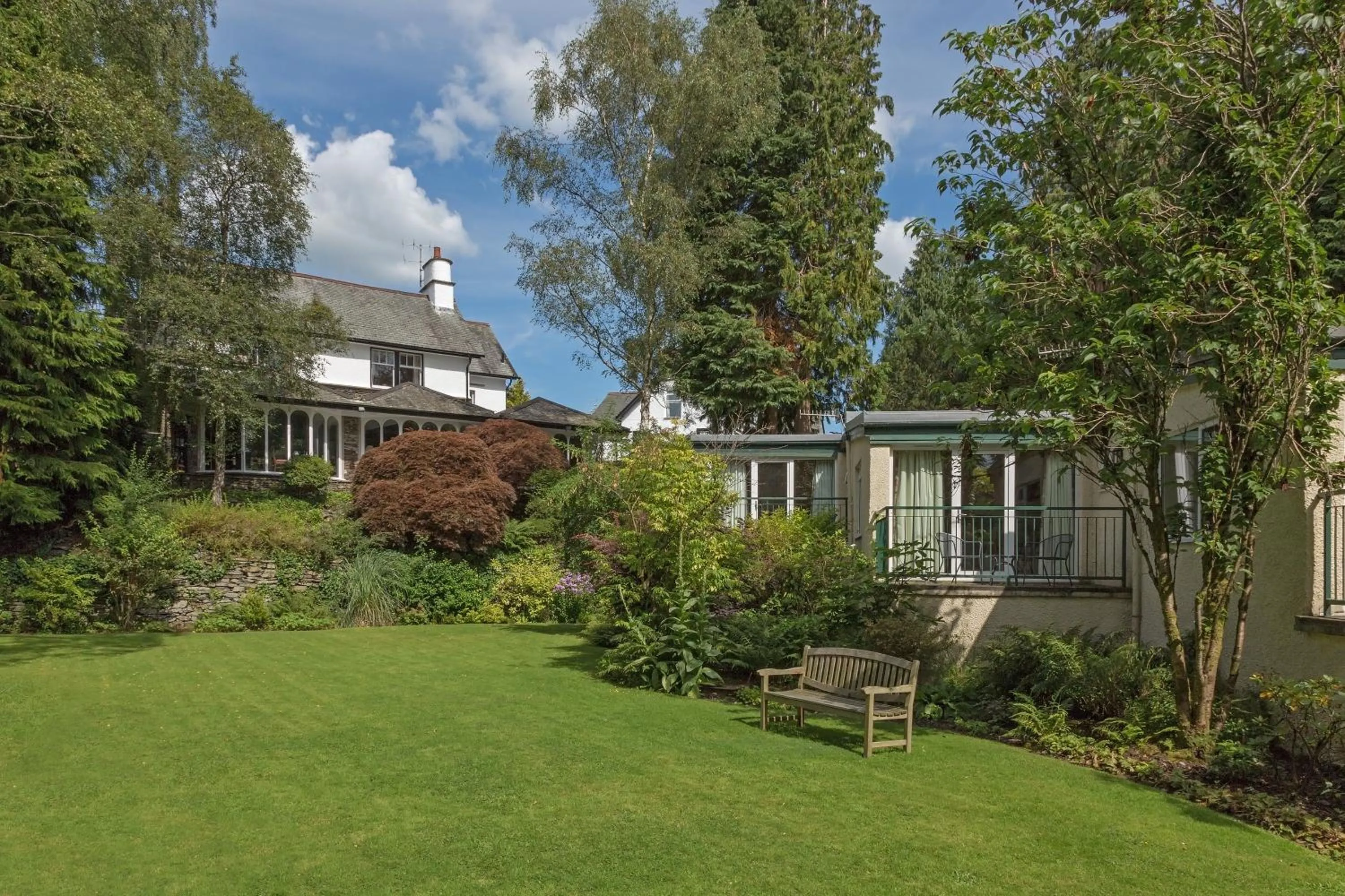Garden view in Burn How Garden Hotel - Bowness on Windermere