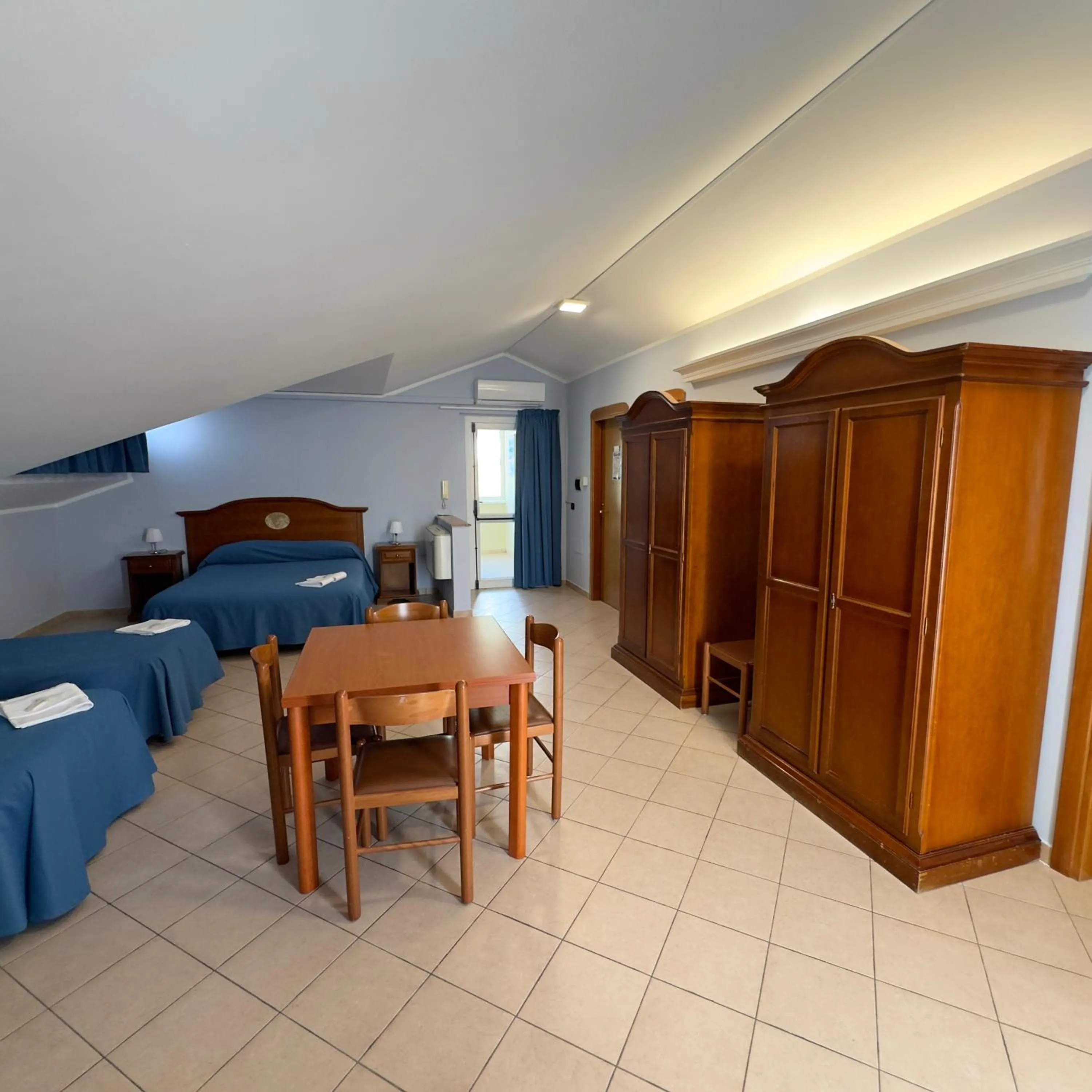 Bed in Hotel Immagine