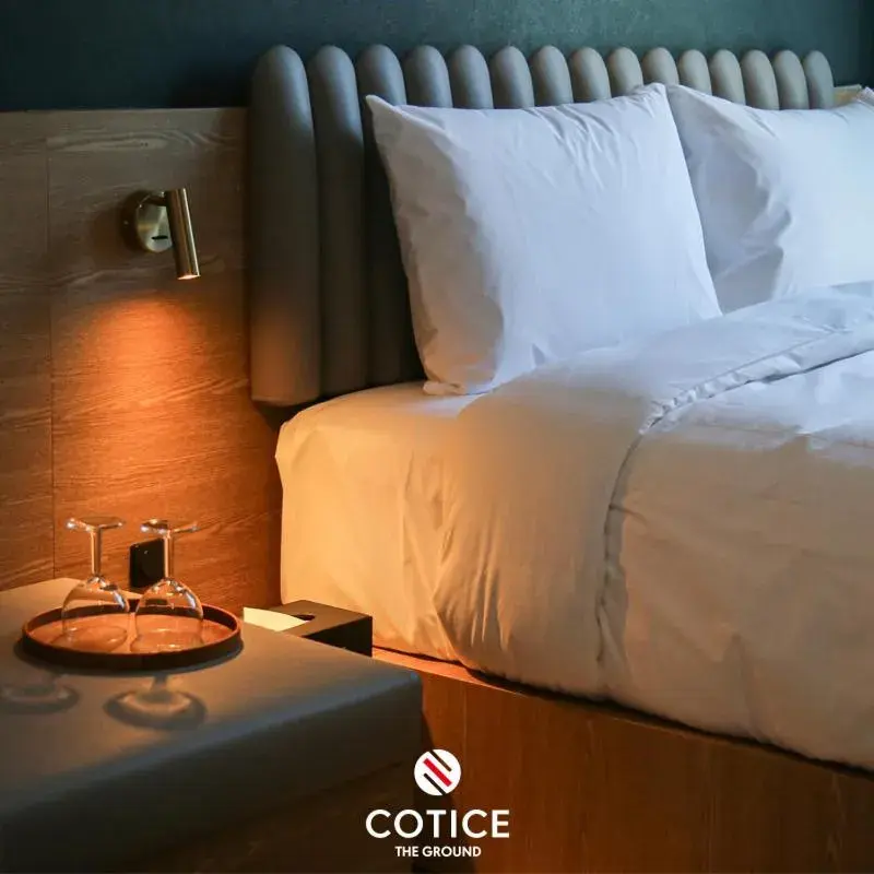 Bed in Cotice The Bridge Bed in Cotice The Bridge