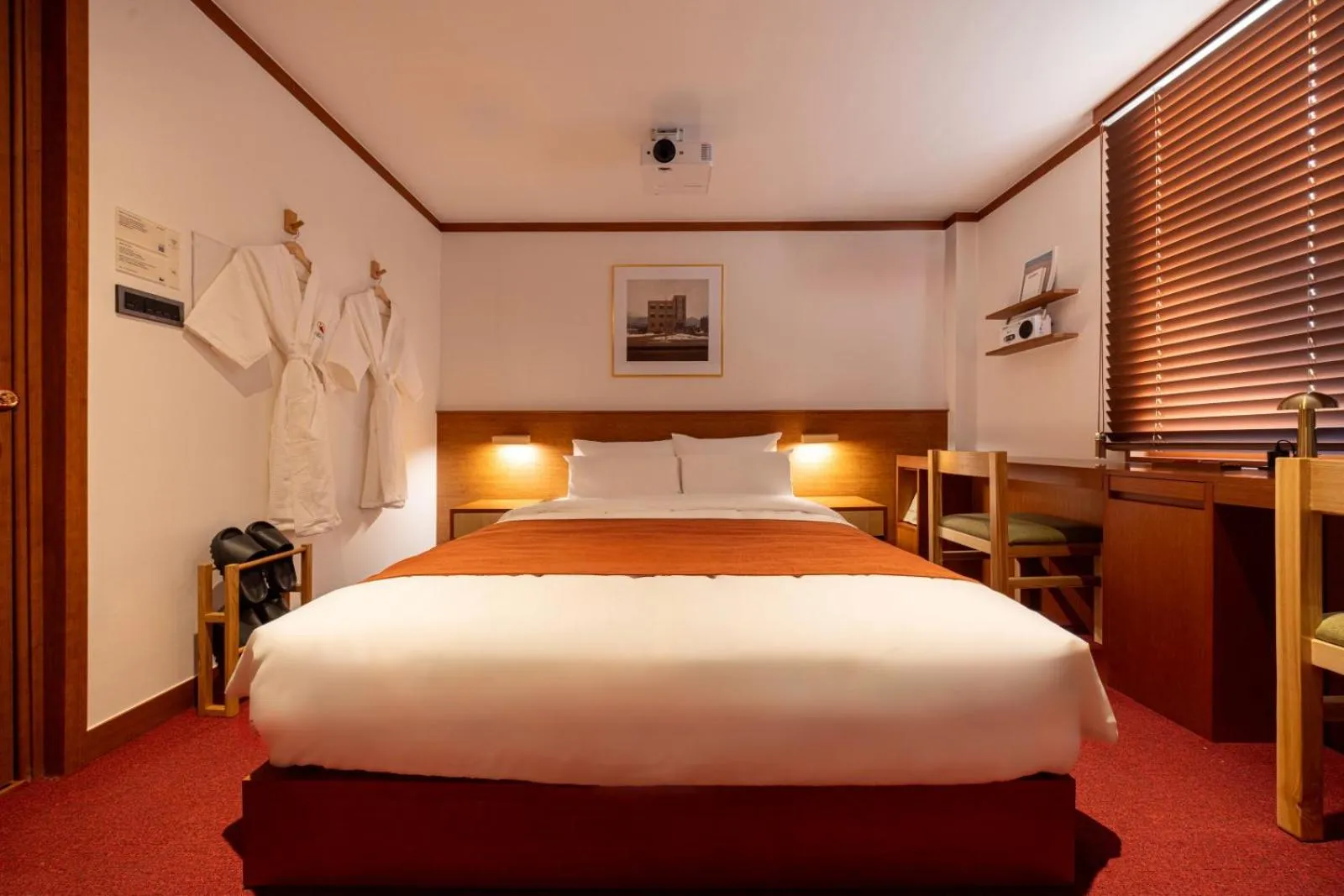 Bedroom, Bed in Surim Hotel Sokcho by AanK