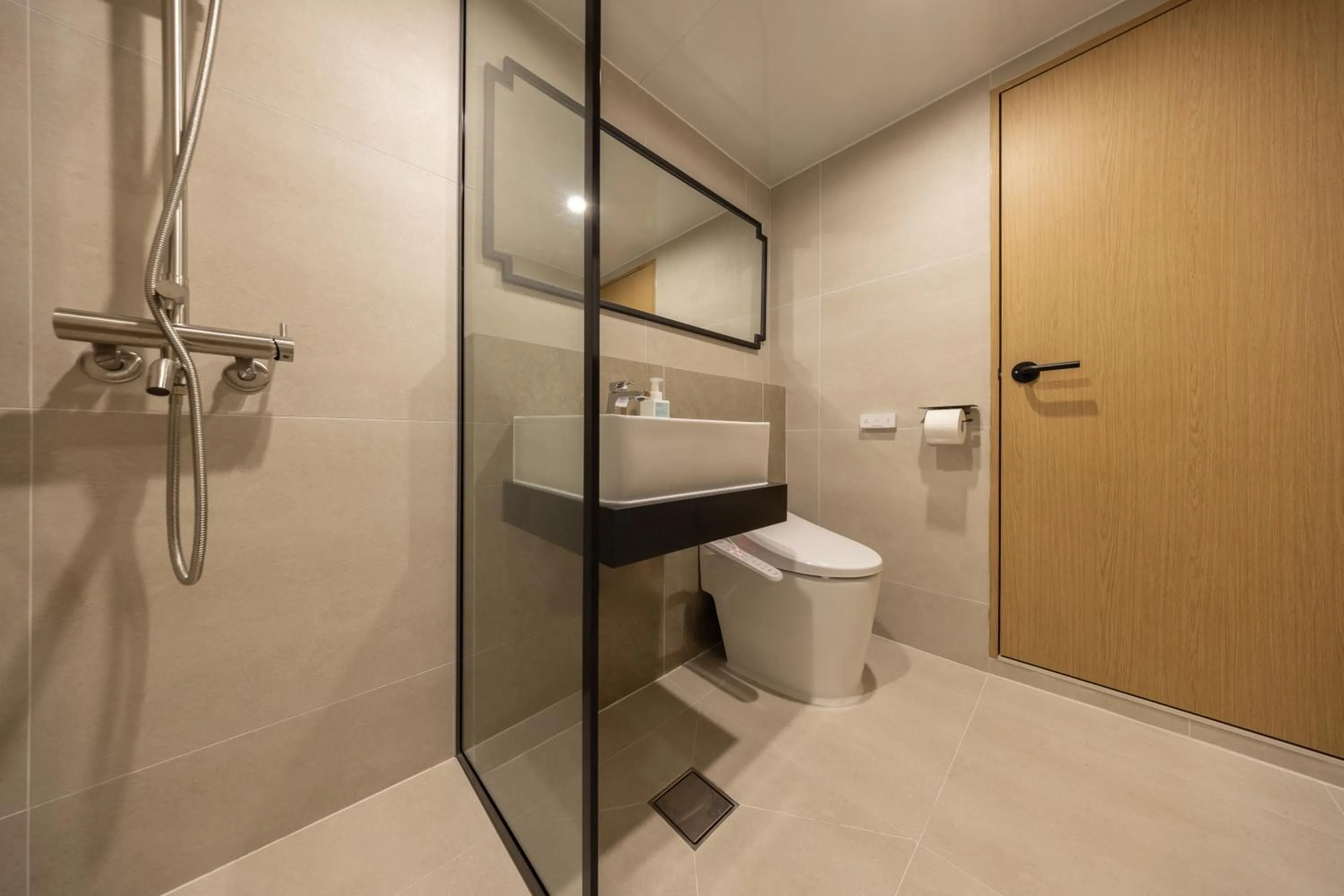 Shower in AanK Hotel & Spa Pyeongtaek