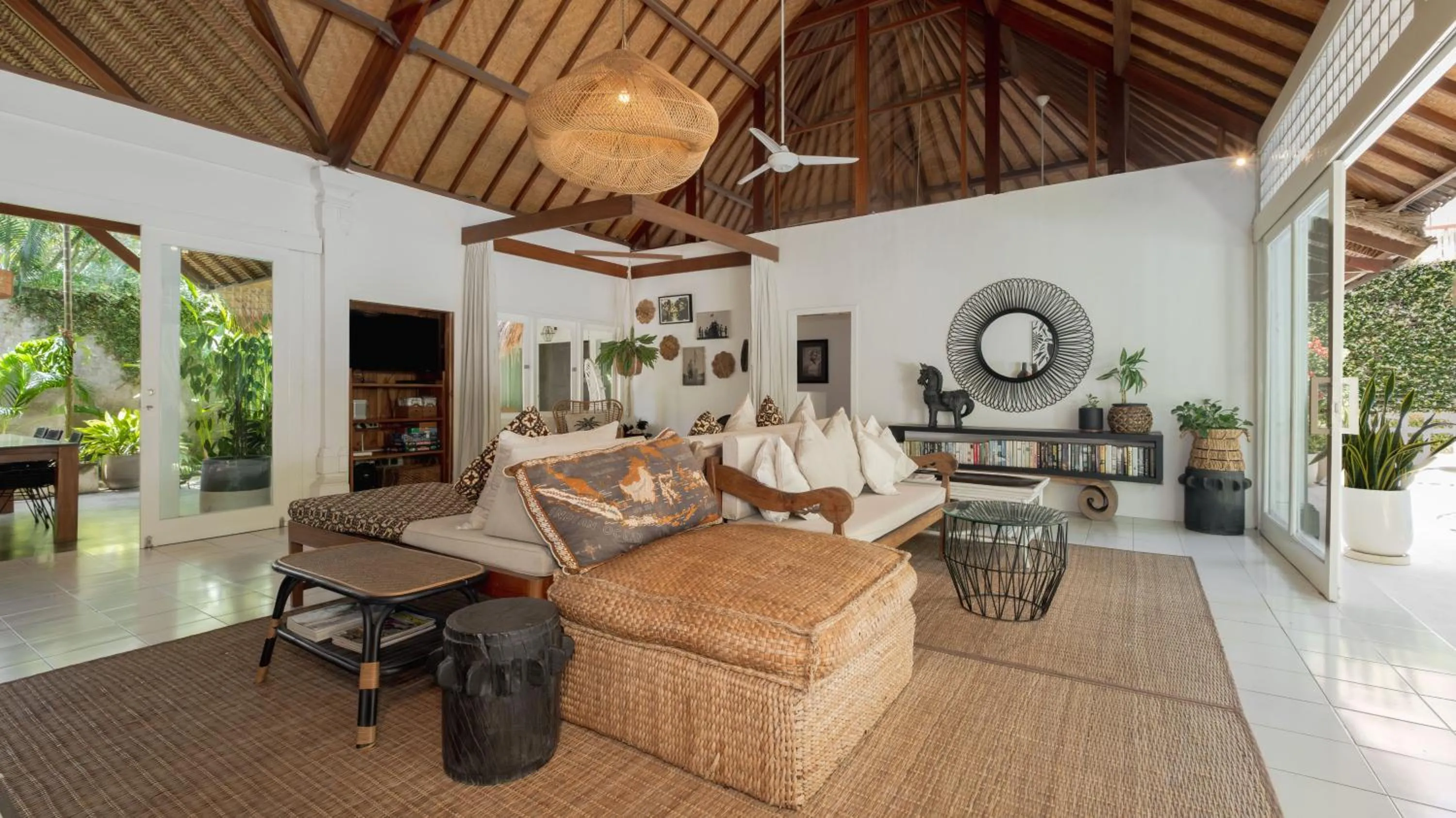 Villa Celeste by Villa Finder