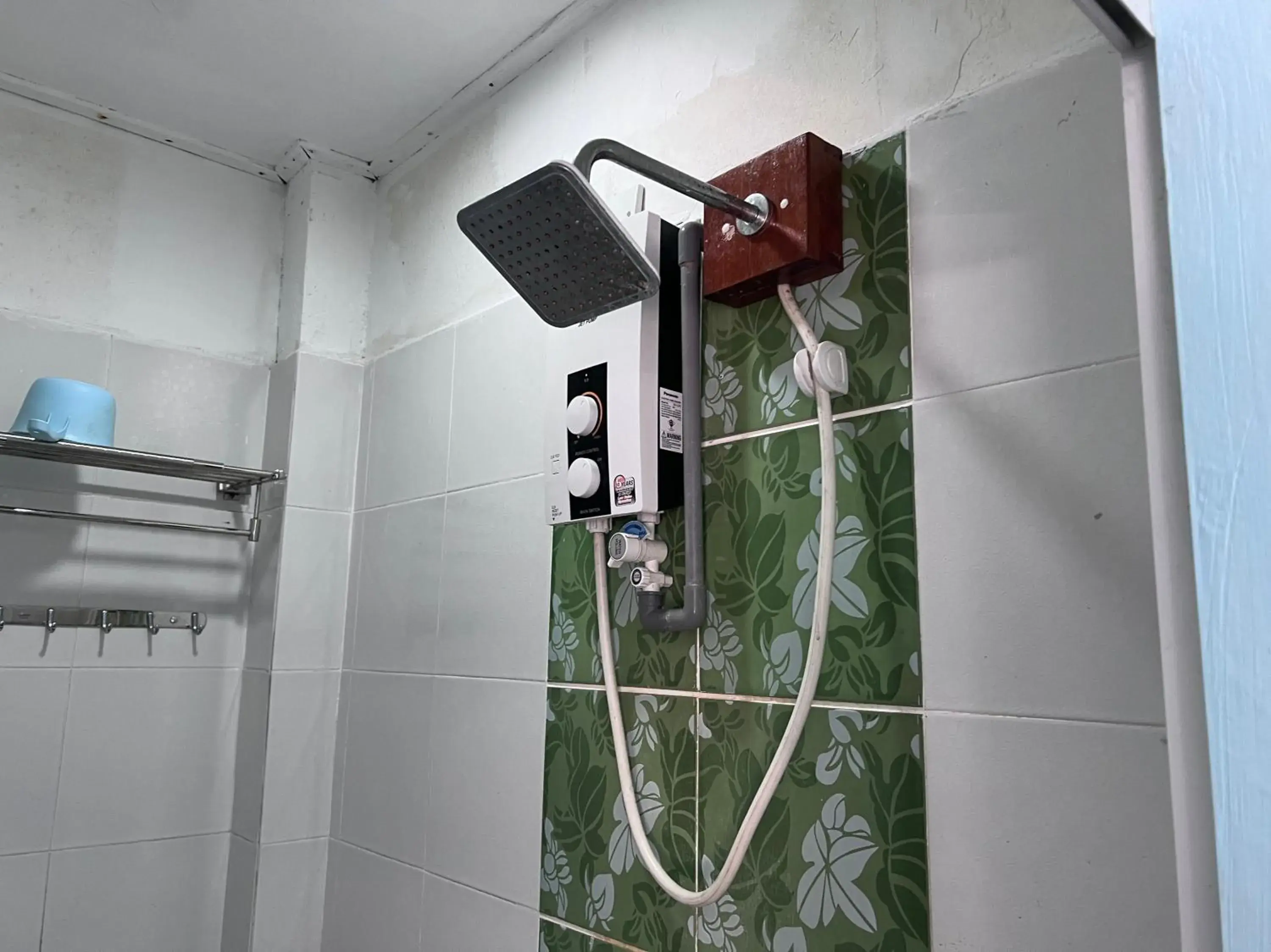 Bathroom in Capital O 91017 Tuba Beach Resort @ Pulau Tuba Bathroom in Capital O 91017 Tuba Beach Resort @ Pulau Tuba