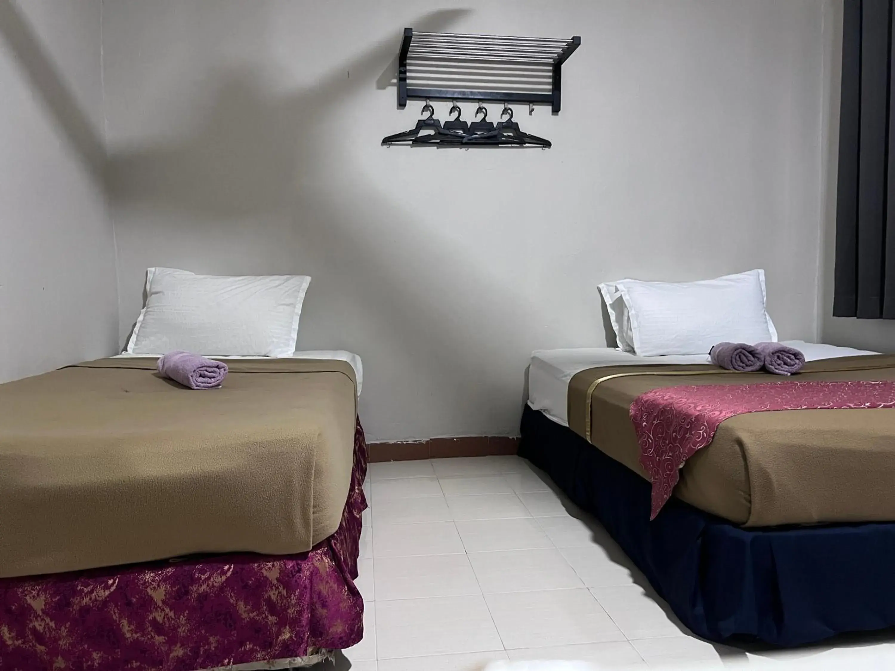 Bedroom, Bed in Capital O 91017 Tuba Beach Resort @ Pulau Tuba Bedroom, Bed in Capital O 91017 Tuba Beach Resort @ Pulau Tuba